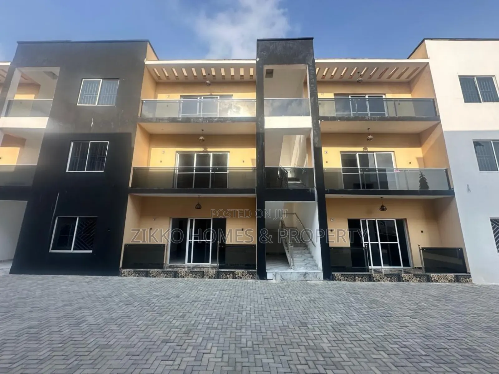 2bdrm Apartment in Disney Homes, Ikota for sale