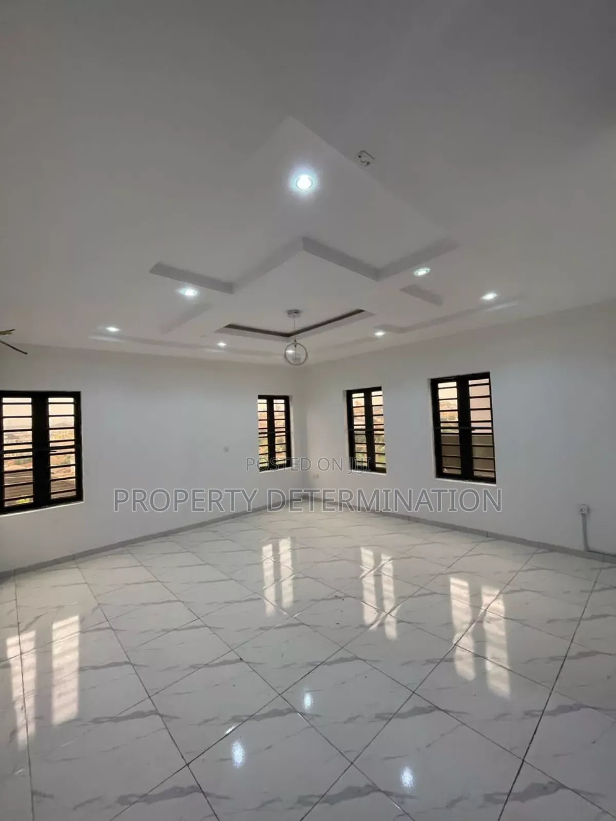 4bdrm Duplex in GRA Phase 1 for sale