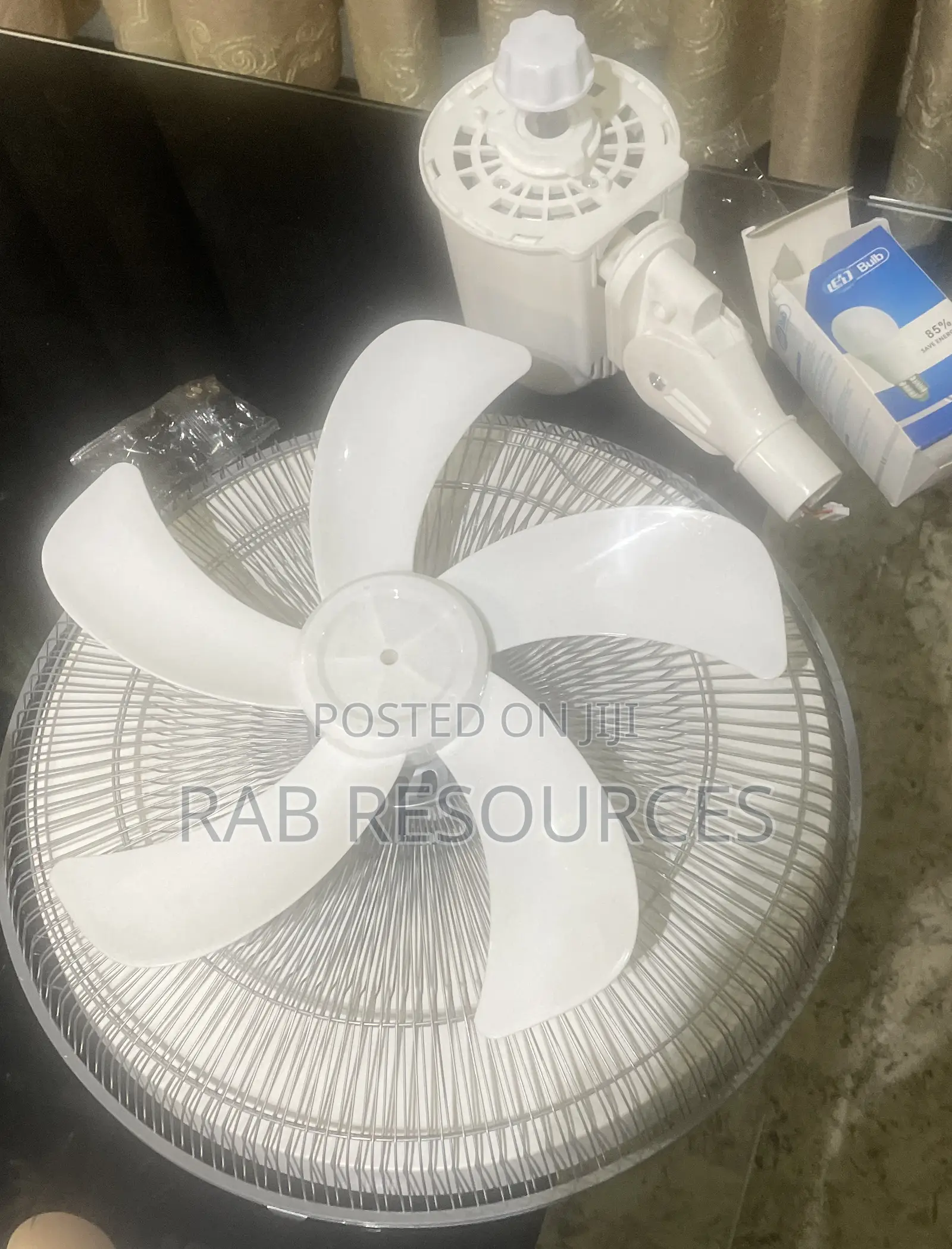Solar Rechargeable Fan With Solar Panel