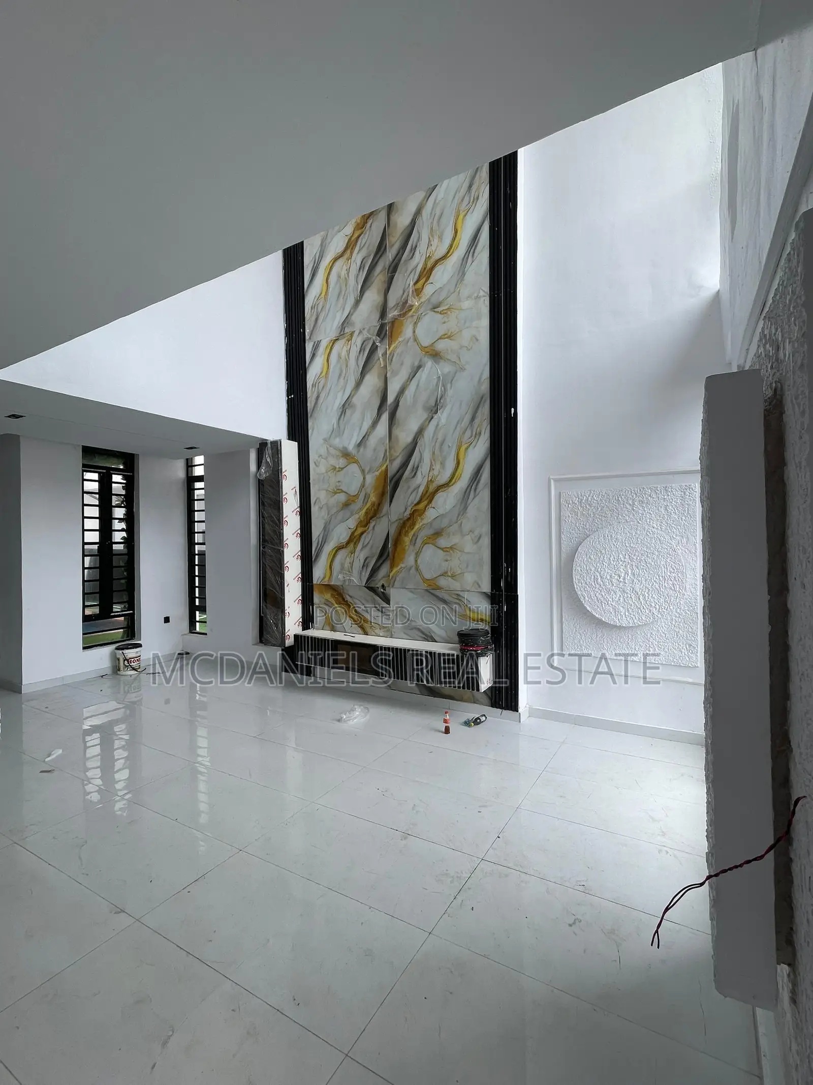 Furnished 5bdrm Duplex in Ikota for sale