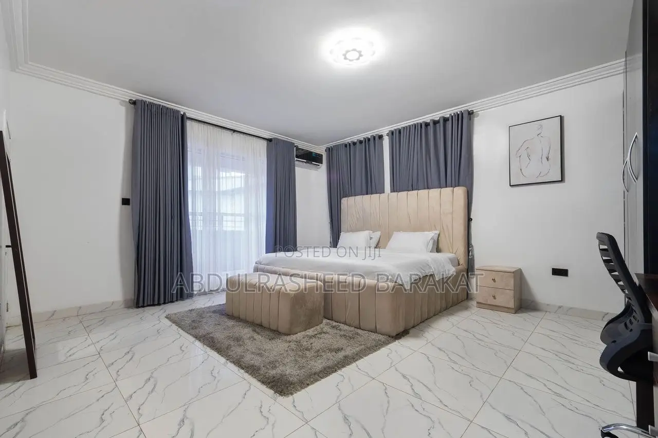 Luxury Three Bedroom With Pool Snooker Gym