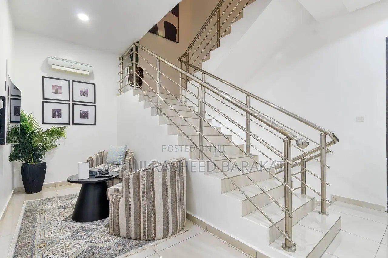 Luxury Four Bedroom With Pool Gym Cityview