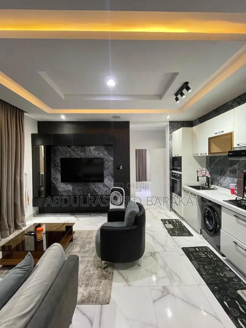 Luxury One Bedroom With Balcony and Massage Chair
