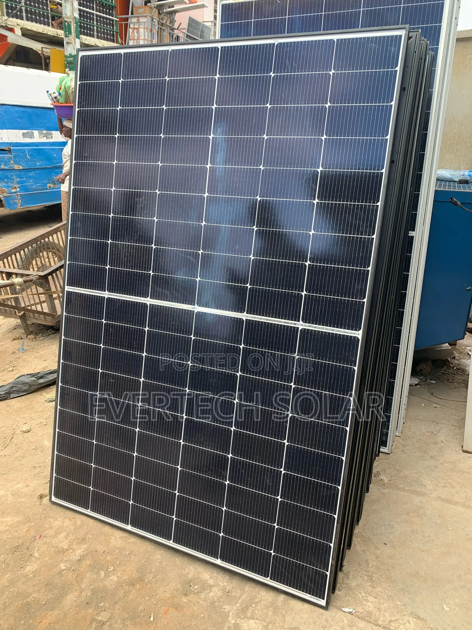 450 Watts Canadian Half Cut Mono Panel