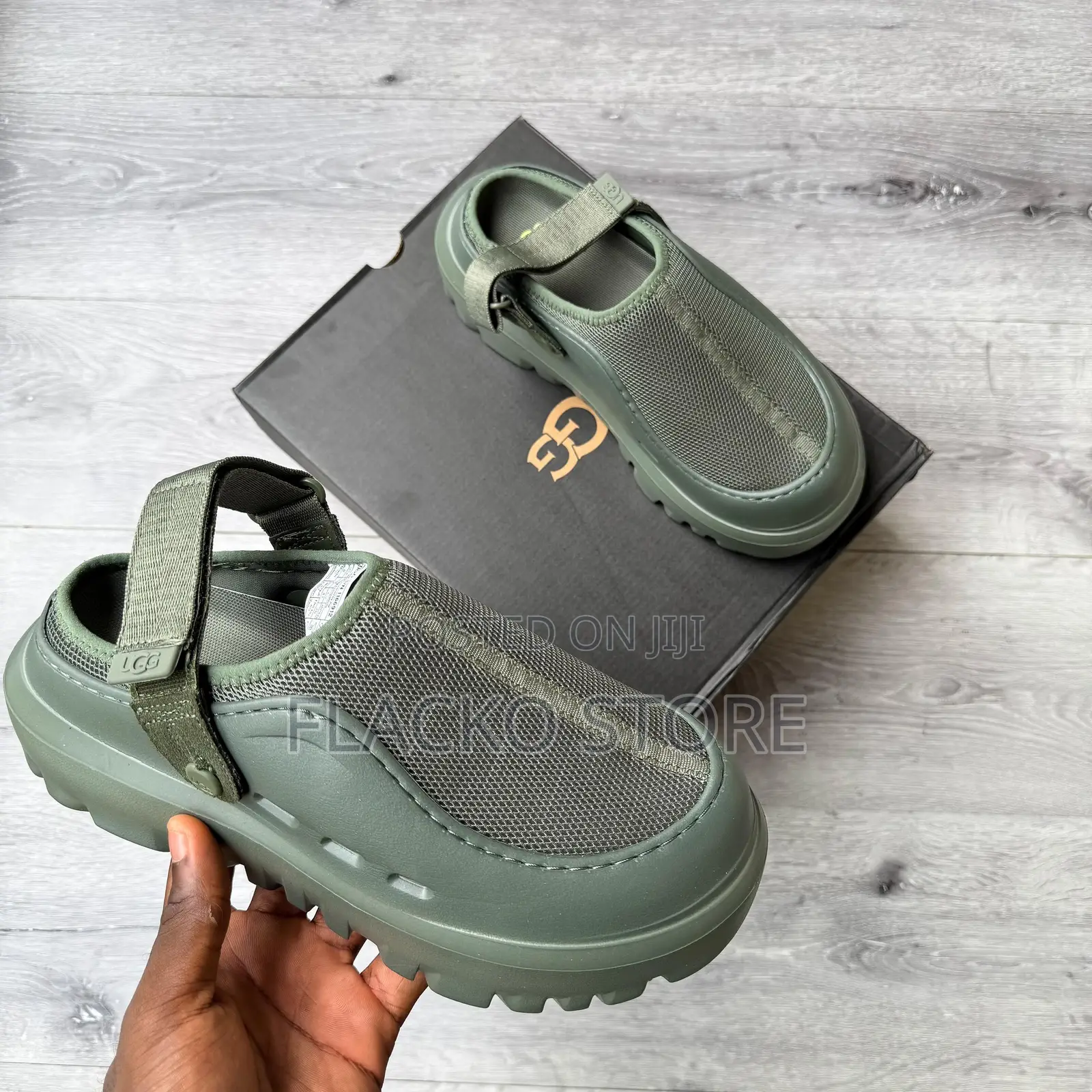 Original Ugg Peakmod Clogs
