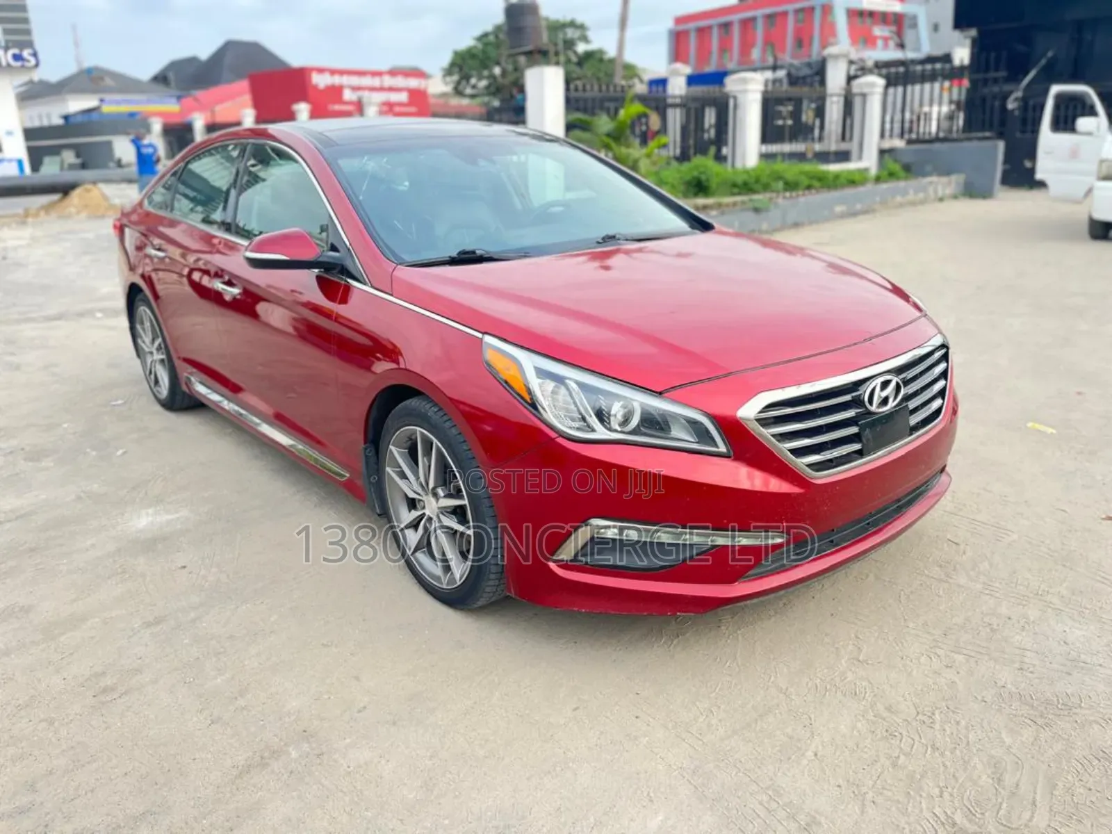 Hyundai Sonata Limited Sedan FWD (2.4L 4cyl 6A) 2016 Red