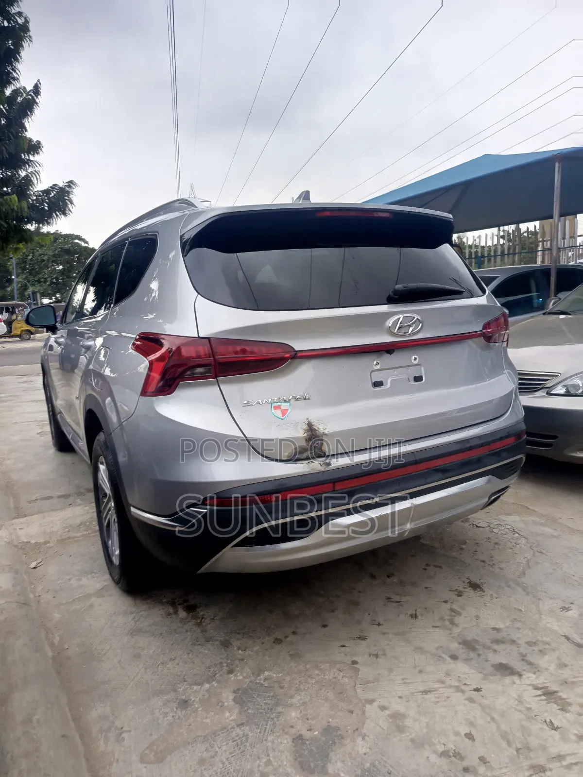 Hyundai Santa Fe SE 2021 Silver