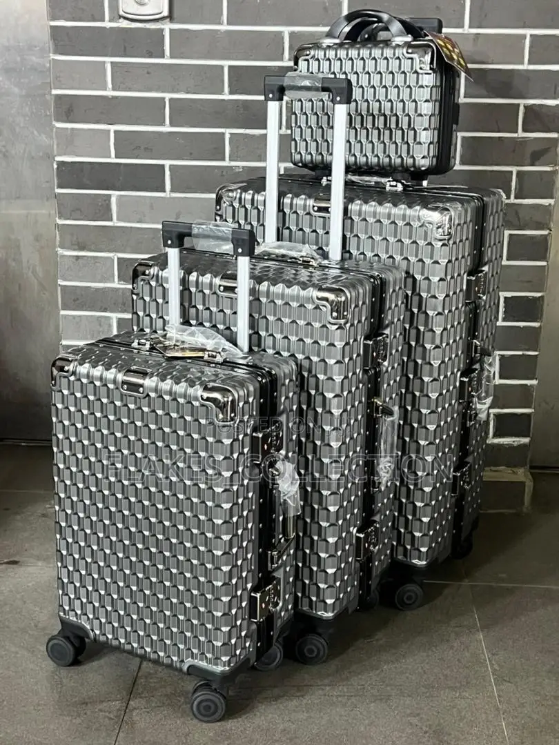 Beautiful Drafted Aluminum Set