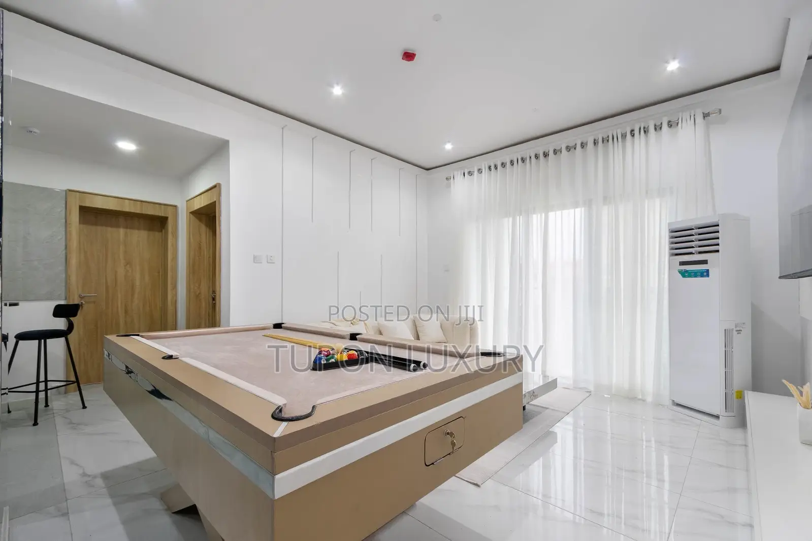 Luxury 2 Bedroom Apartment With Snooker With Ps5