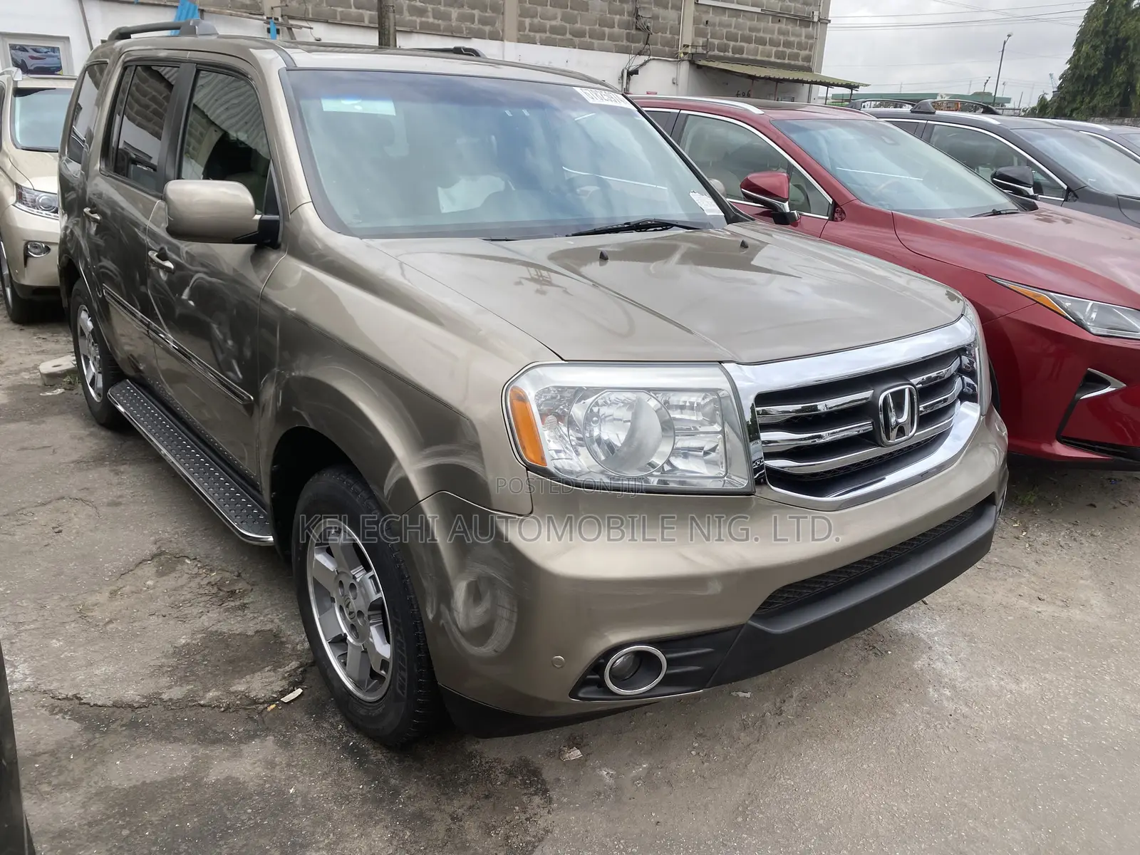 Honda Pilot Touring w/RES/Navi 4WD (3.5L 6cyl 5A) 2011 Gray