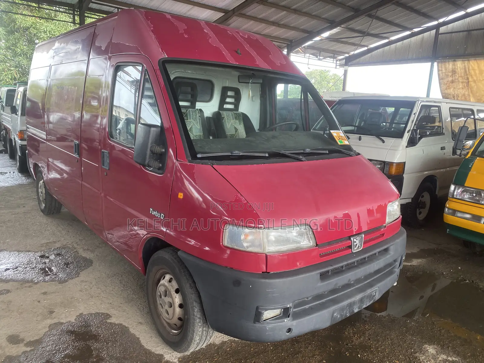 Peugeot Boxer 2000 Red
