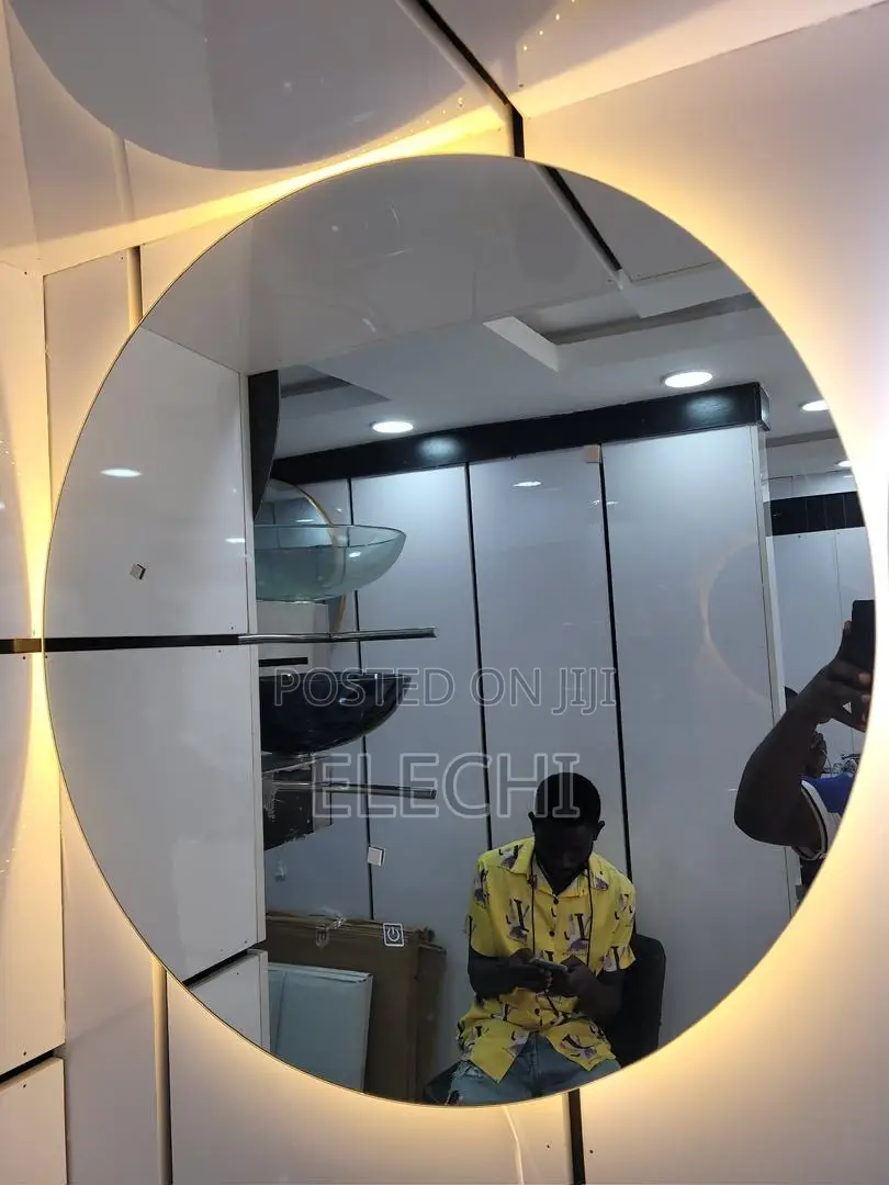 70:70cm Led Mirror
