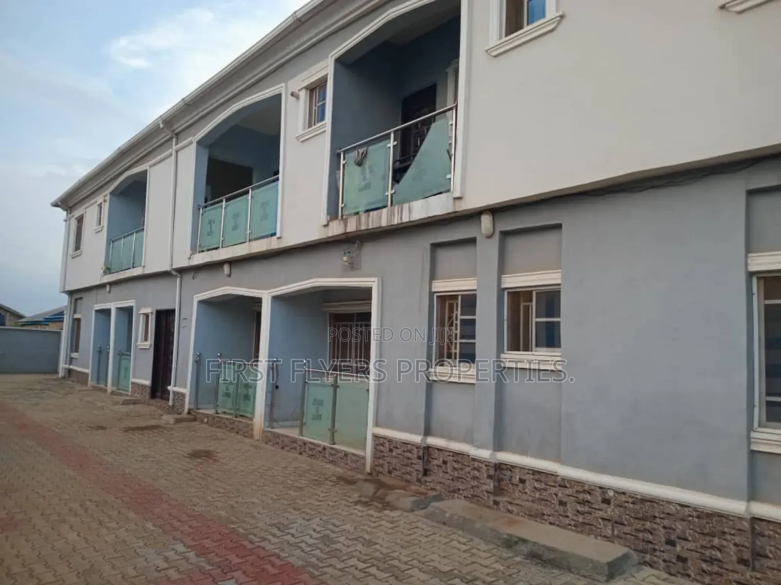 Furnished 1bdrm Block of Flats in Face 2 Estate Iju for rent