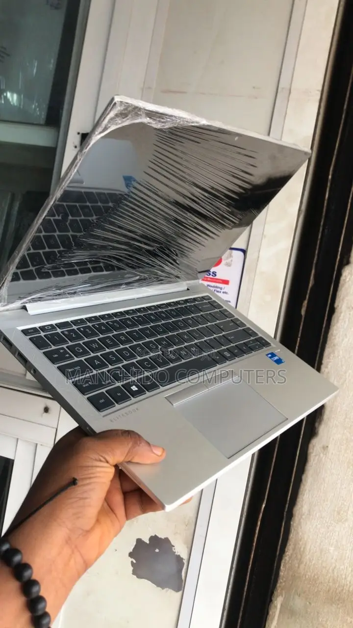 Laptop HP EliteBook 840 G8 16GB Intel Core I5 SSD 512GB