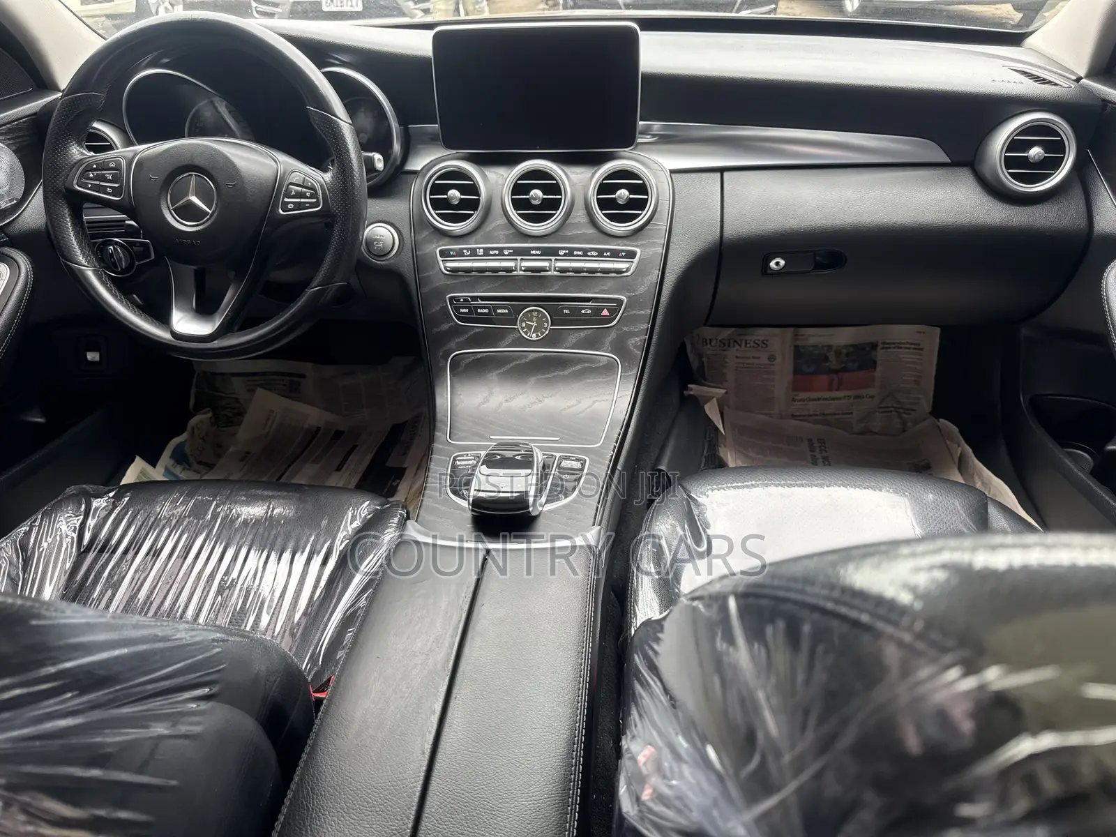 Mercedes-Benz C300 Luxury Sedan RWD (2.0L 4cyl 7A) 2016 Gray