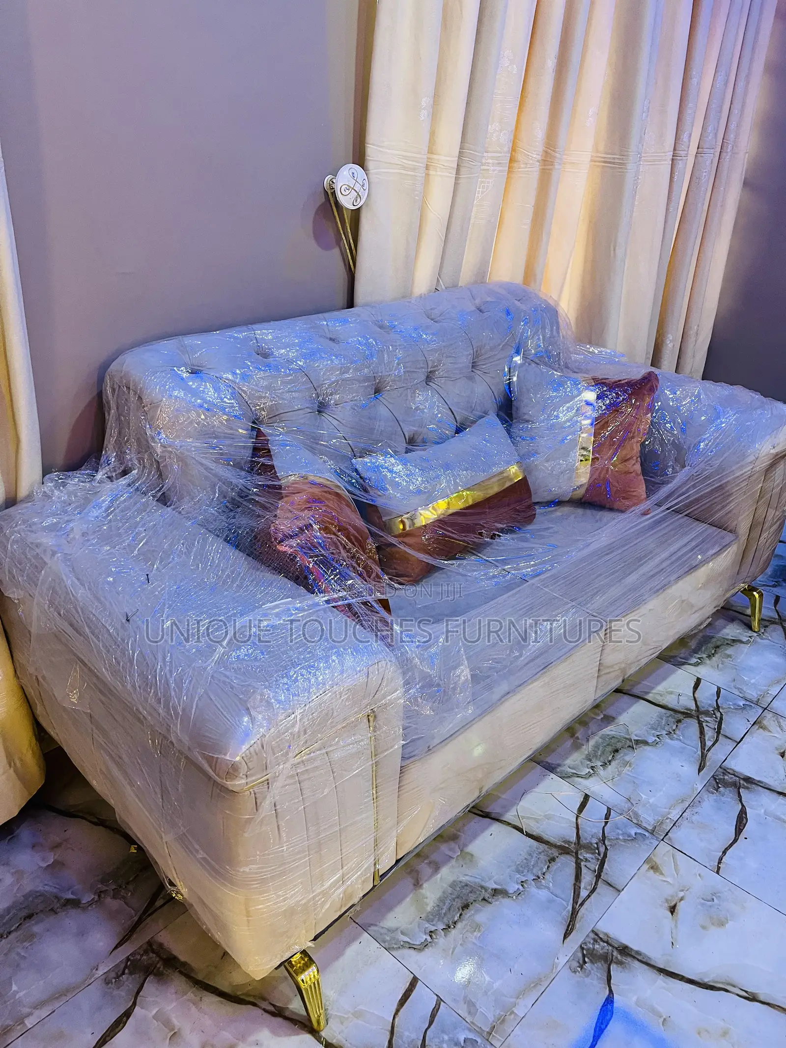 Multi Coloured Cozy Parlour Sofa