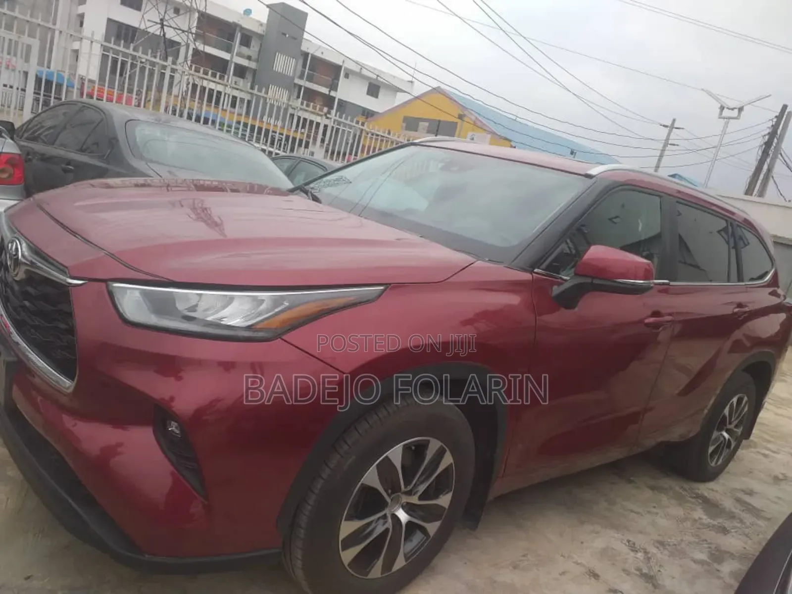 Toyota Highlander XLE AWD 2023 Red