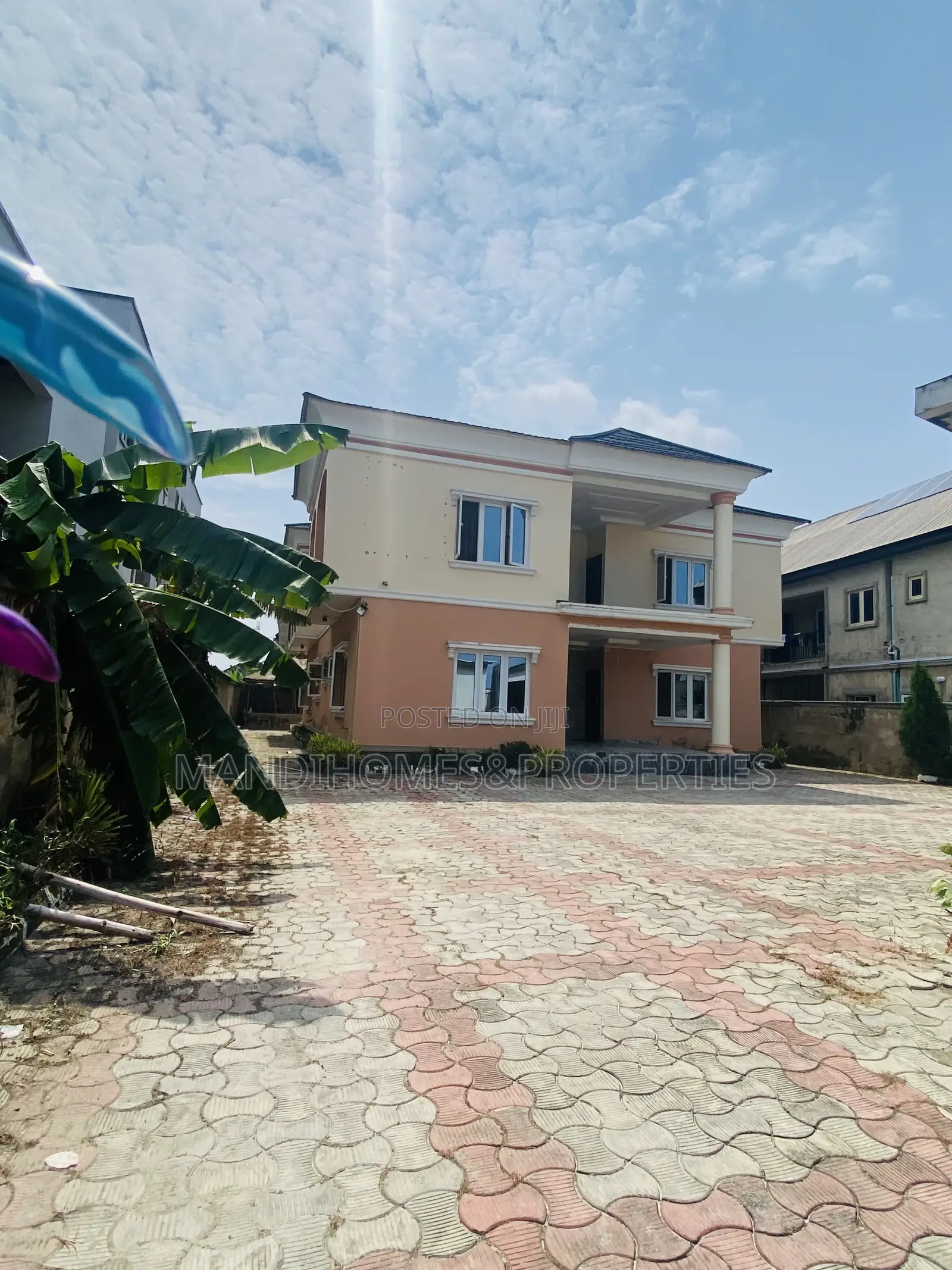 4bdrm Duplex in Sangotedo for sale