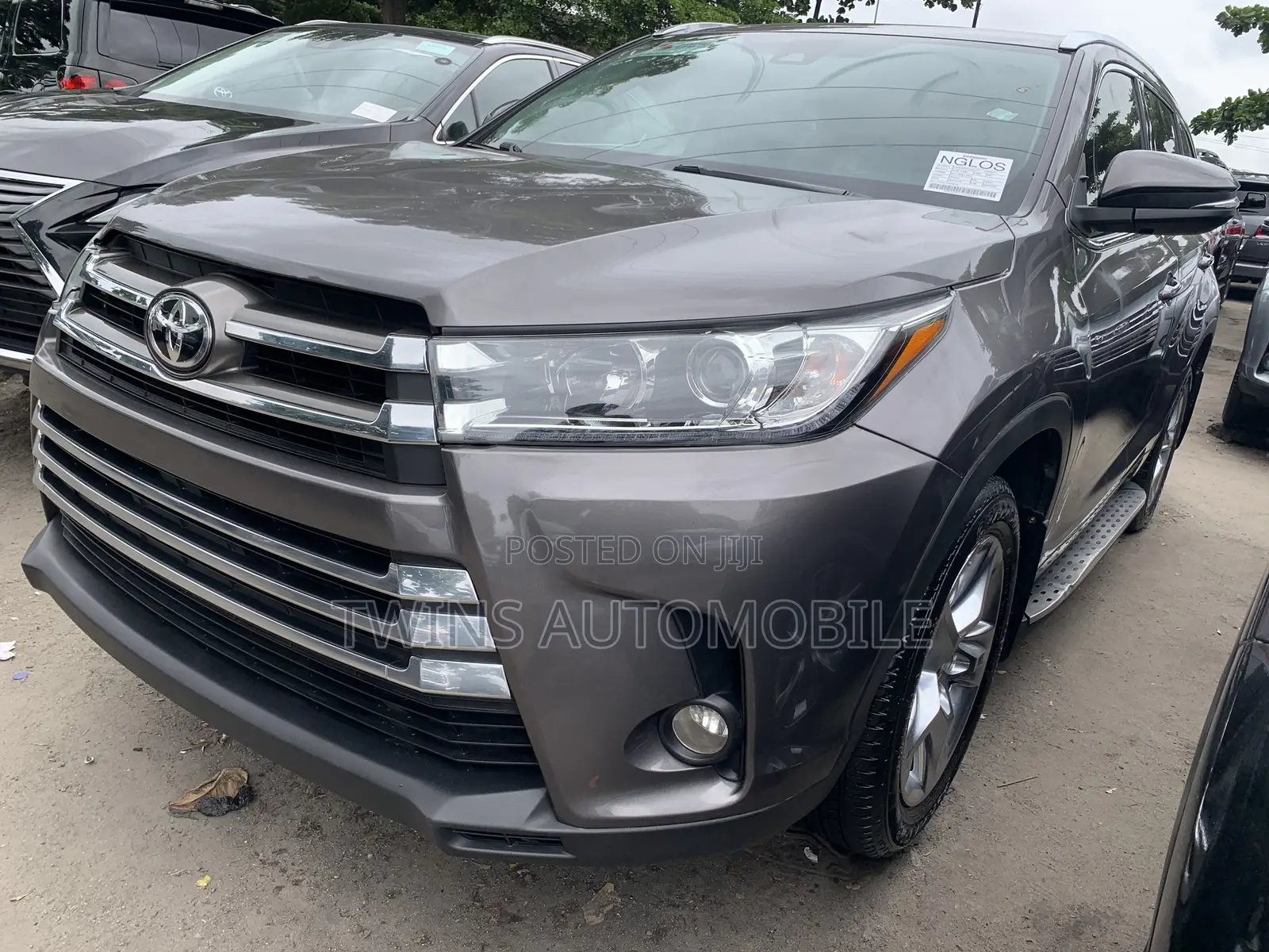 Toyota Highlander Limited 2019 Gray