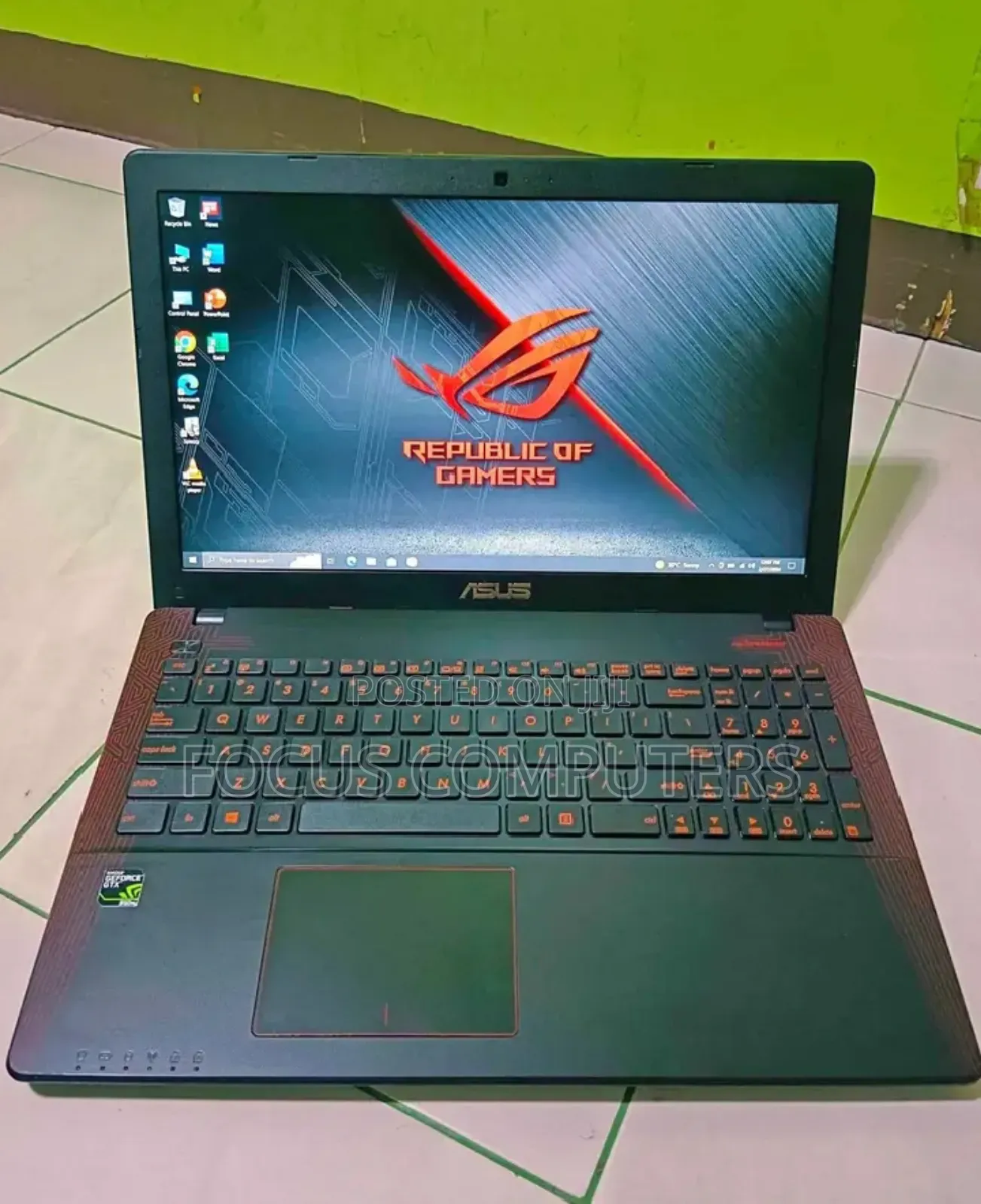 Laptop Asus X550JK 12GB Intel Core i5 HDD+SSD 1T