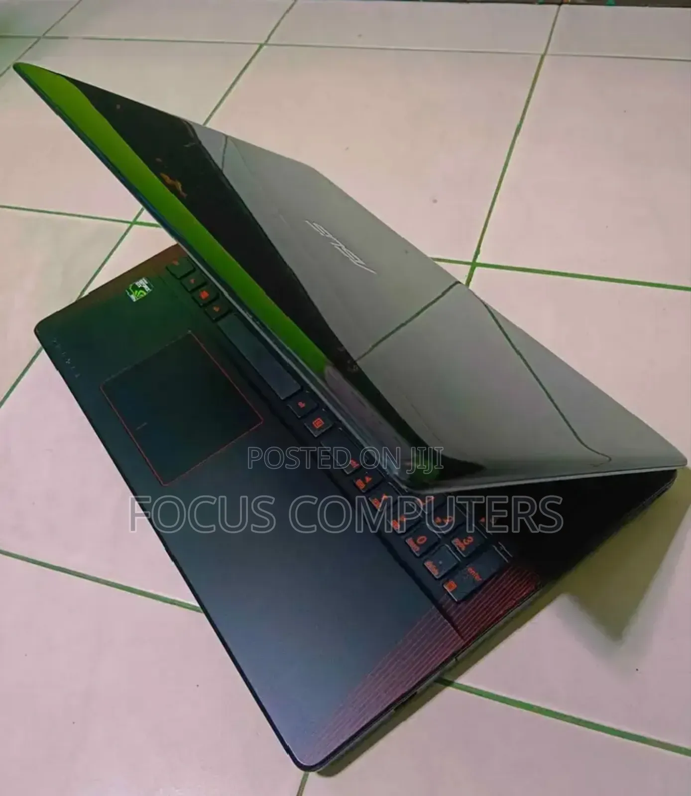 Laptop Asus X550JK 12GB Intel Core i5 HDD+SSD 1T