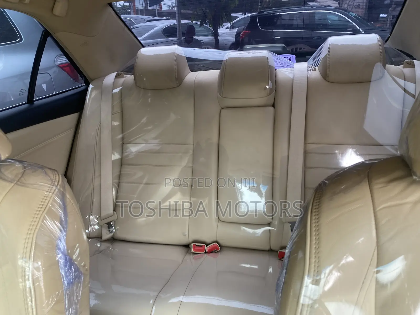 Toyota Camry XLE V6 4dr Sedan (3.6L 6cyl 6A) 2016 Red
