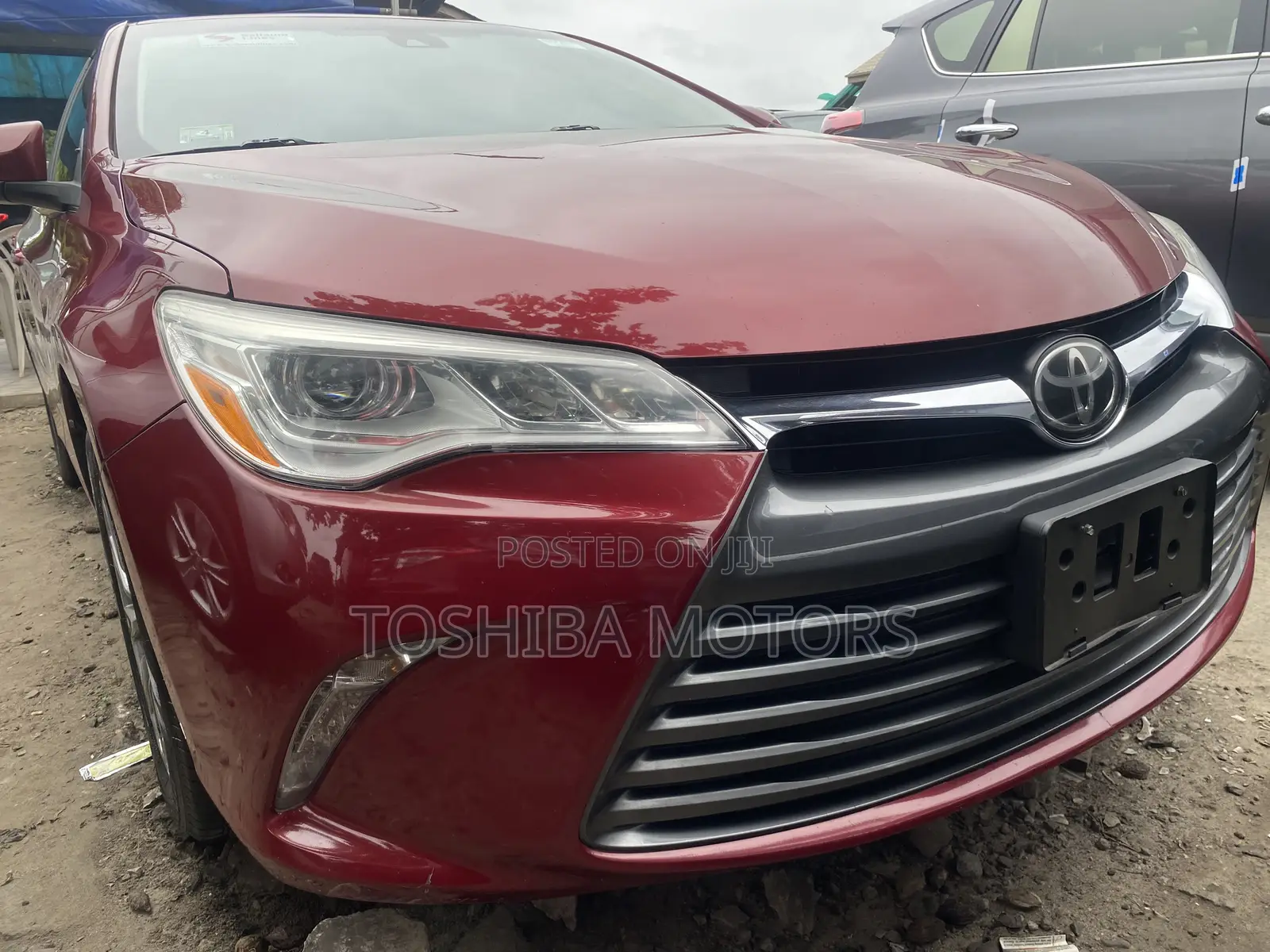Toyota Camry XLE V6 4dr Sedan (3.6L 6cyl 6A) 2016 Red