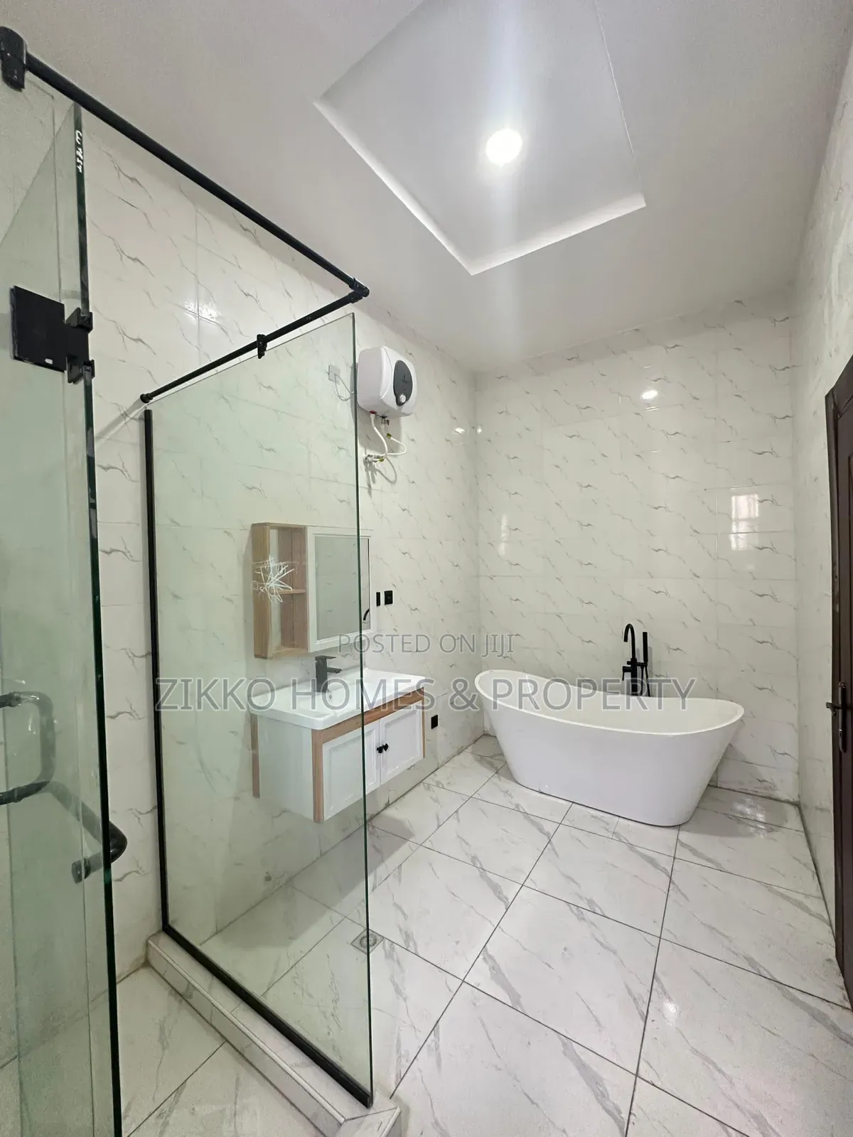 4bdrm Duplex in Ikota, Lekki for sale