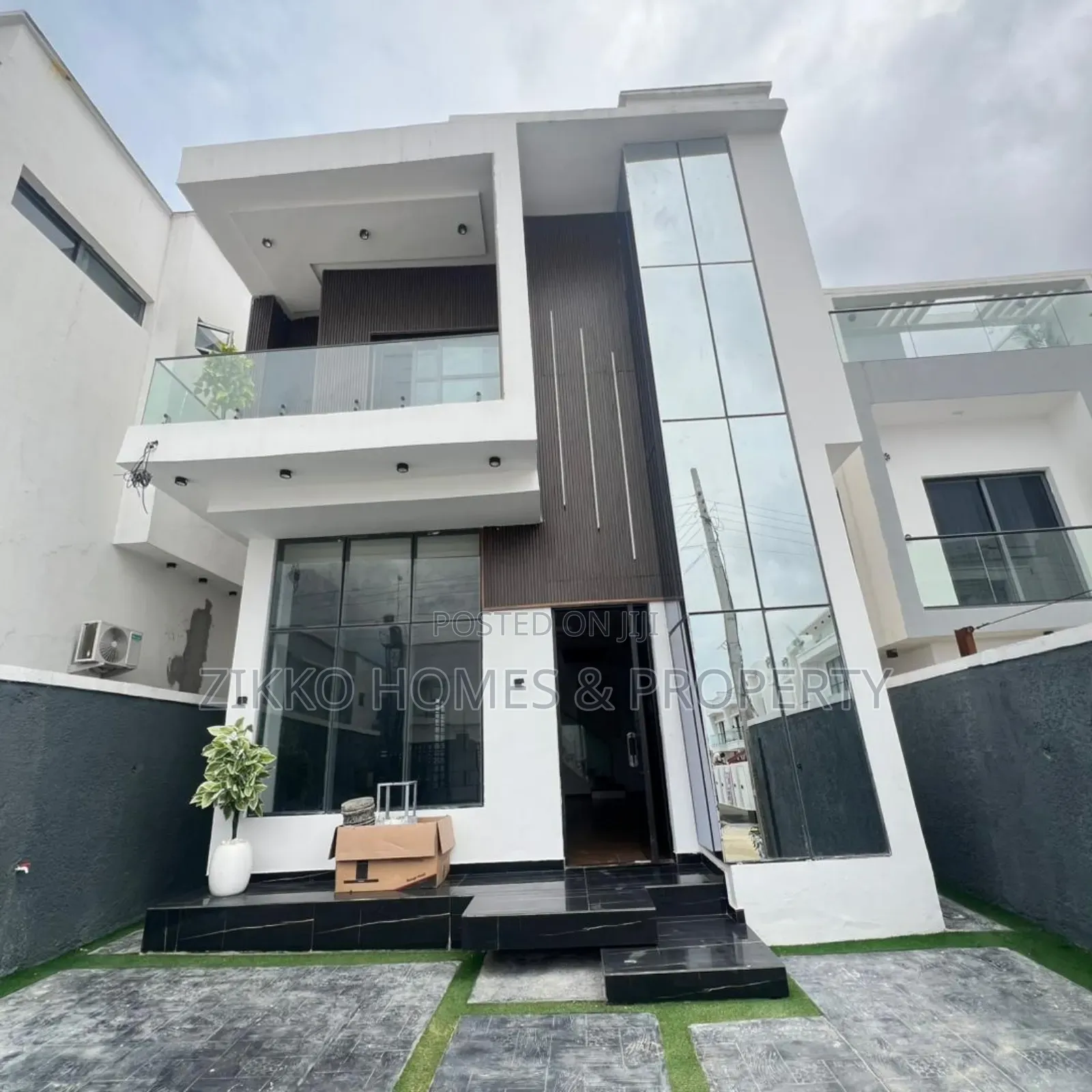 5bdrm Duplex in Ajah, Lekki for sale