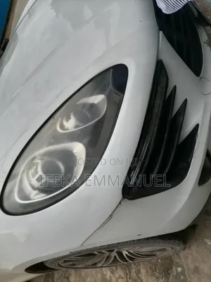 Headlights Porsche Macan