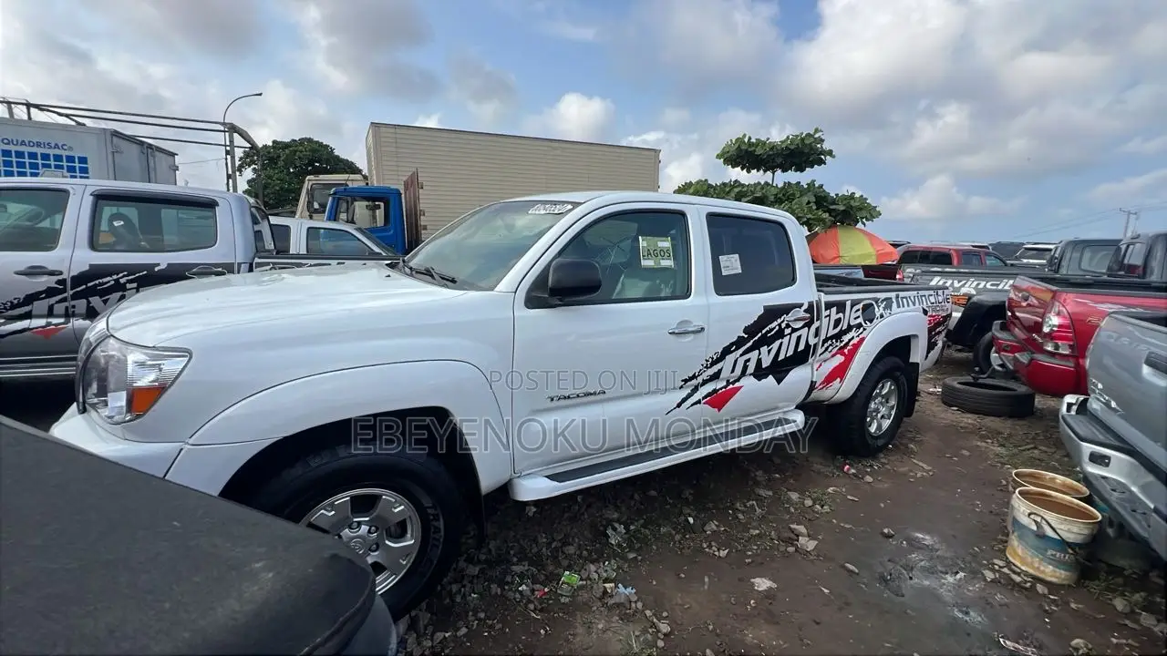Toyota Tacoma Double Cab V6 Automatic 2010 White