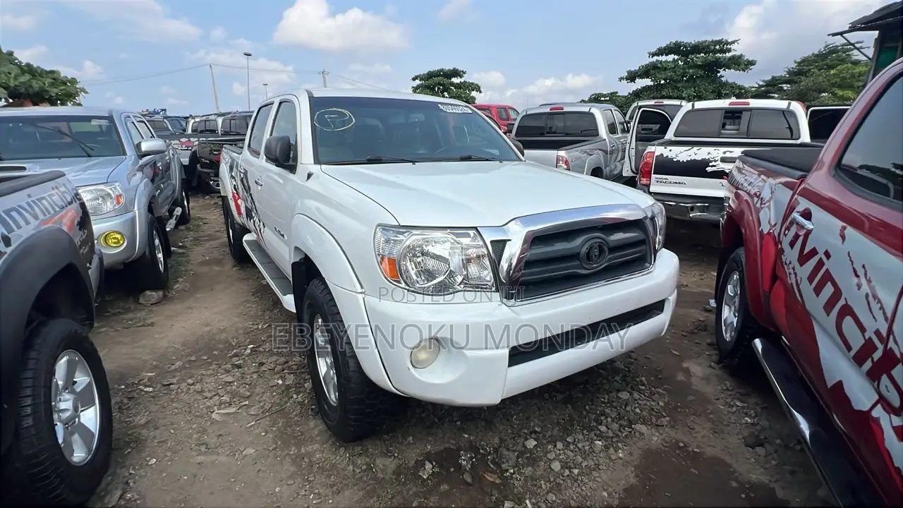 Toyota Tacoma Double Cab V6 Automatic 2010 White