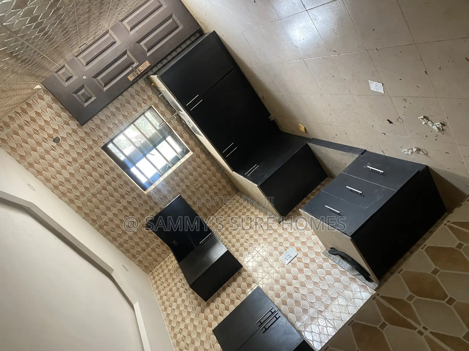 2bdrm Block of Flats in Mab Global Estate for rent
