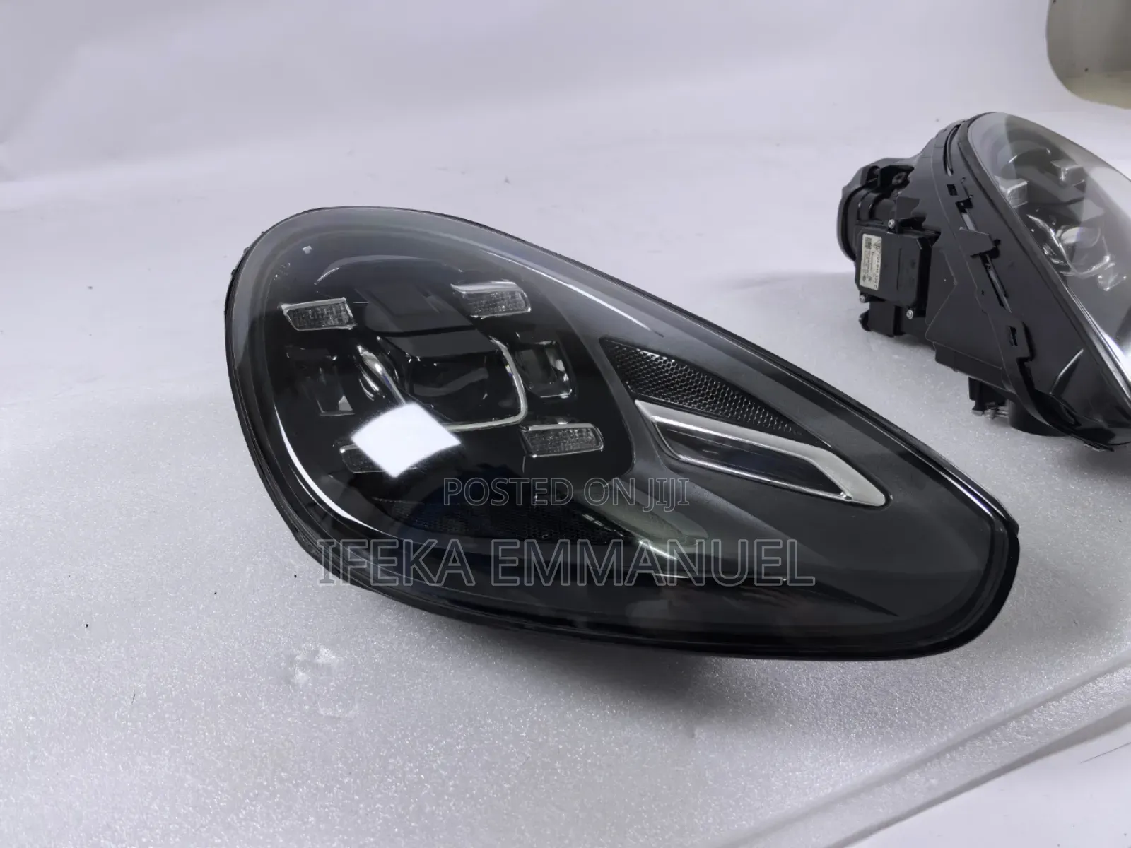 Headlights Upgrade Porsche Cayenne 2016