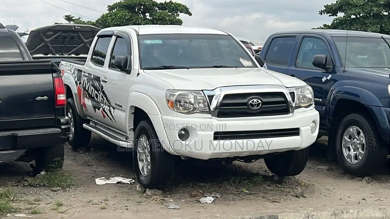Toyota Tacoma Double Cab V6 Automatic 2011 White