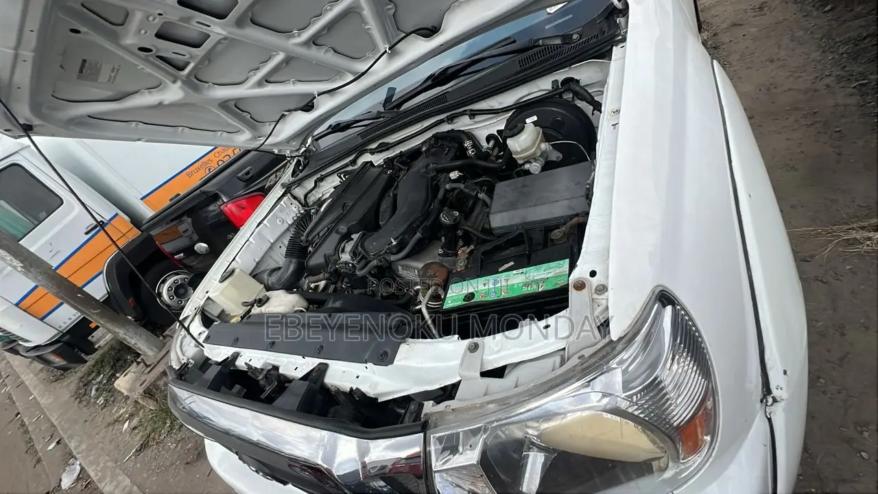 Toyota Tacoma Double Cab V6 Automatic 2011 White