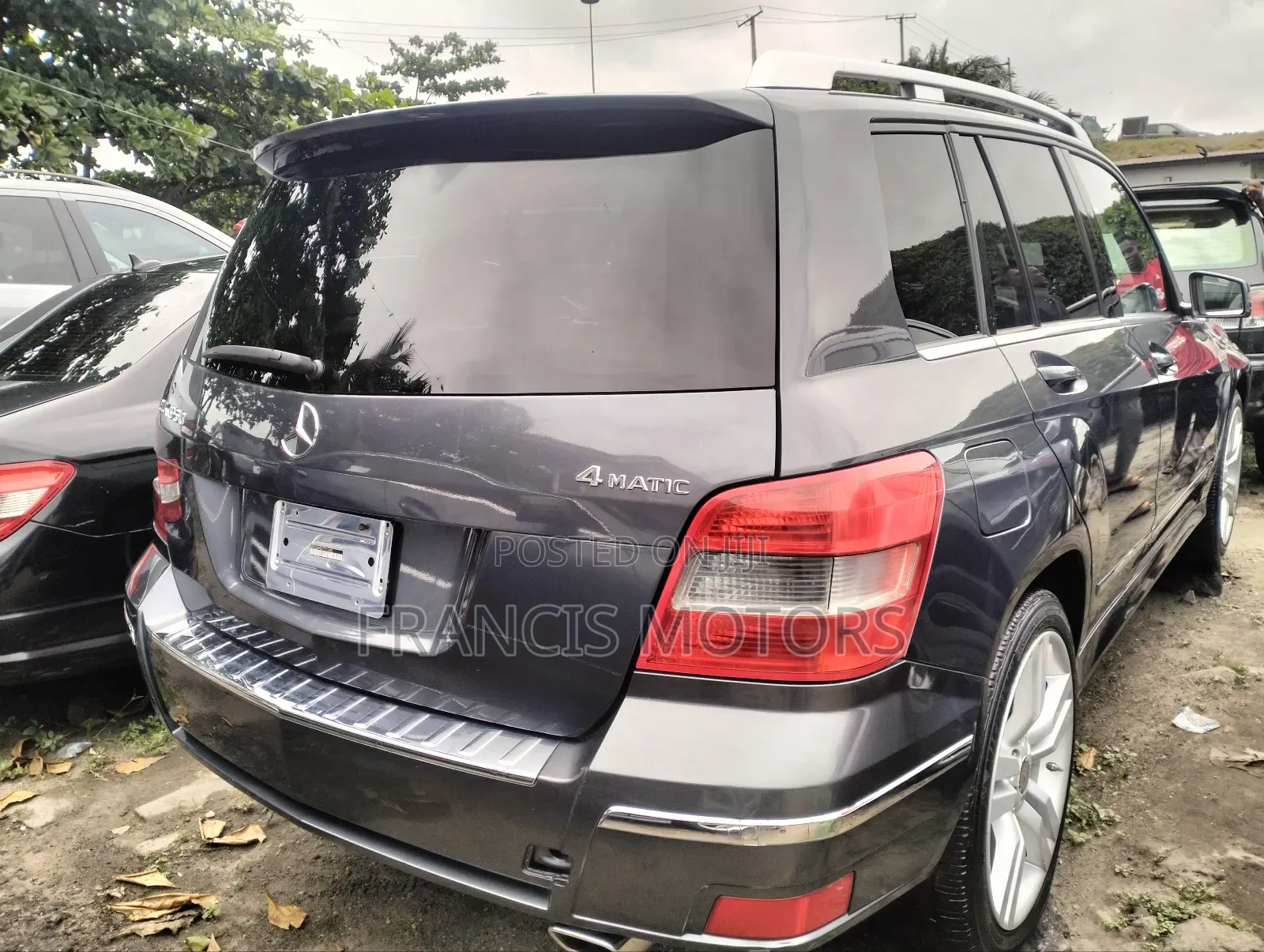 Mercedes-Benz GLK-Class 2010 Gray