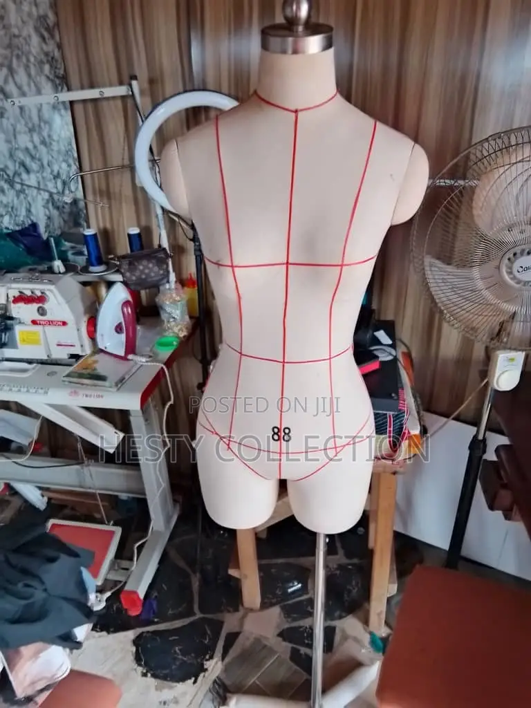 Pinable Half Mannequins Luxury Size 8