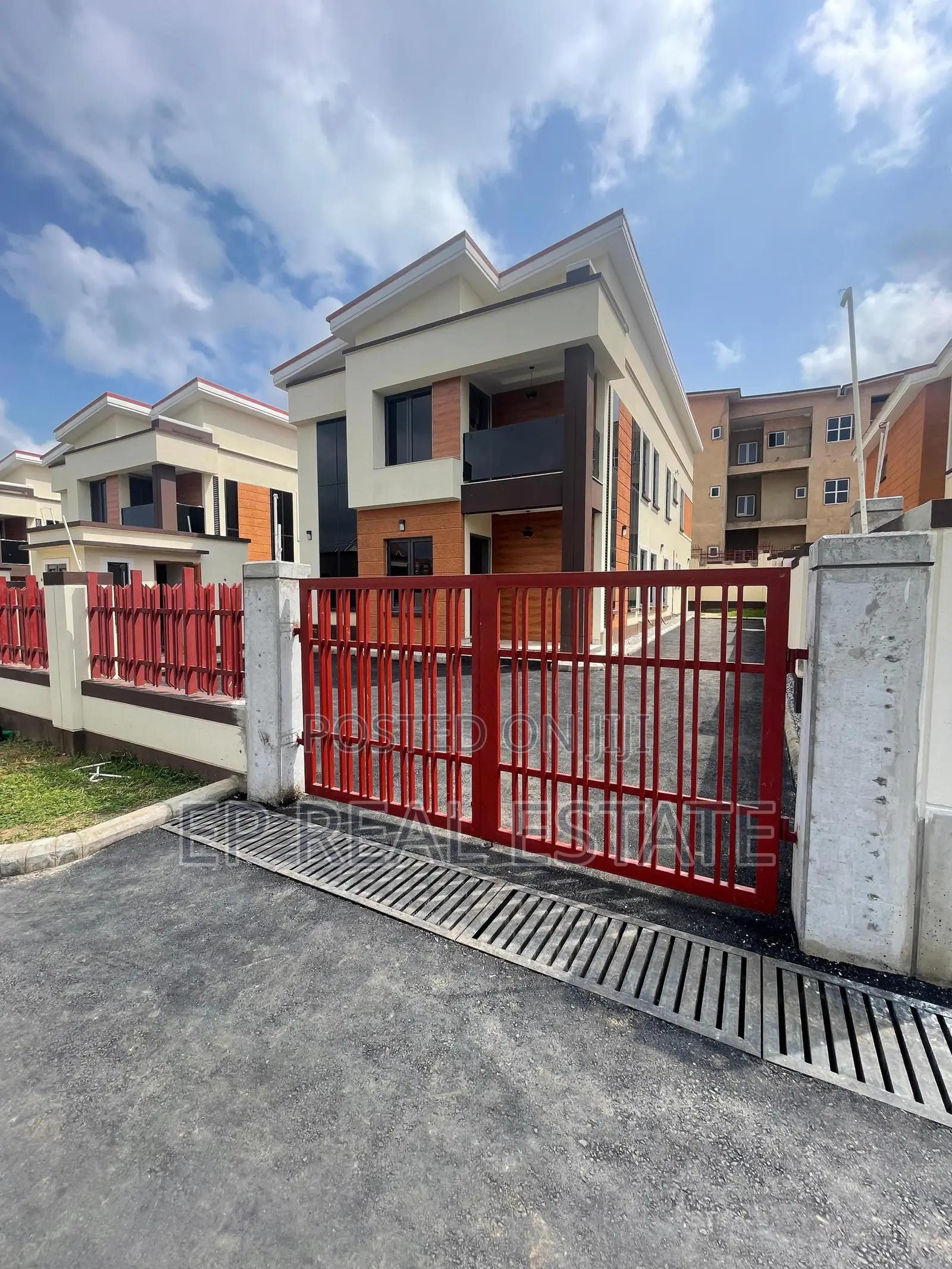 4bdrm House in Life Camp for sale