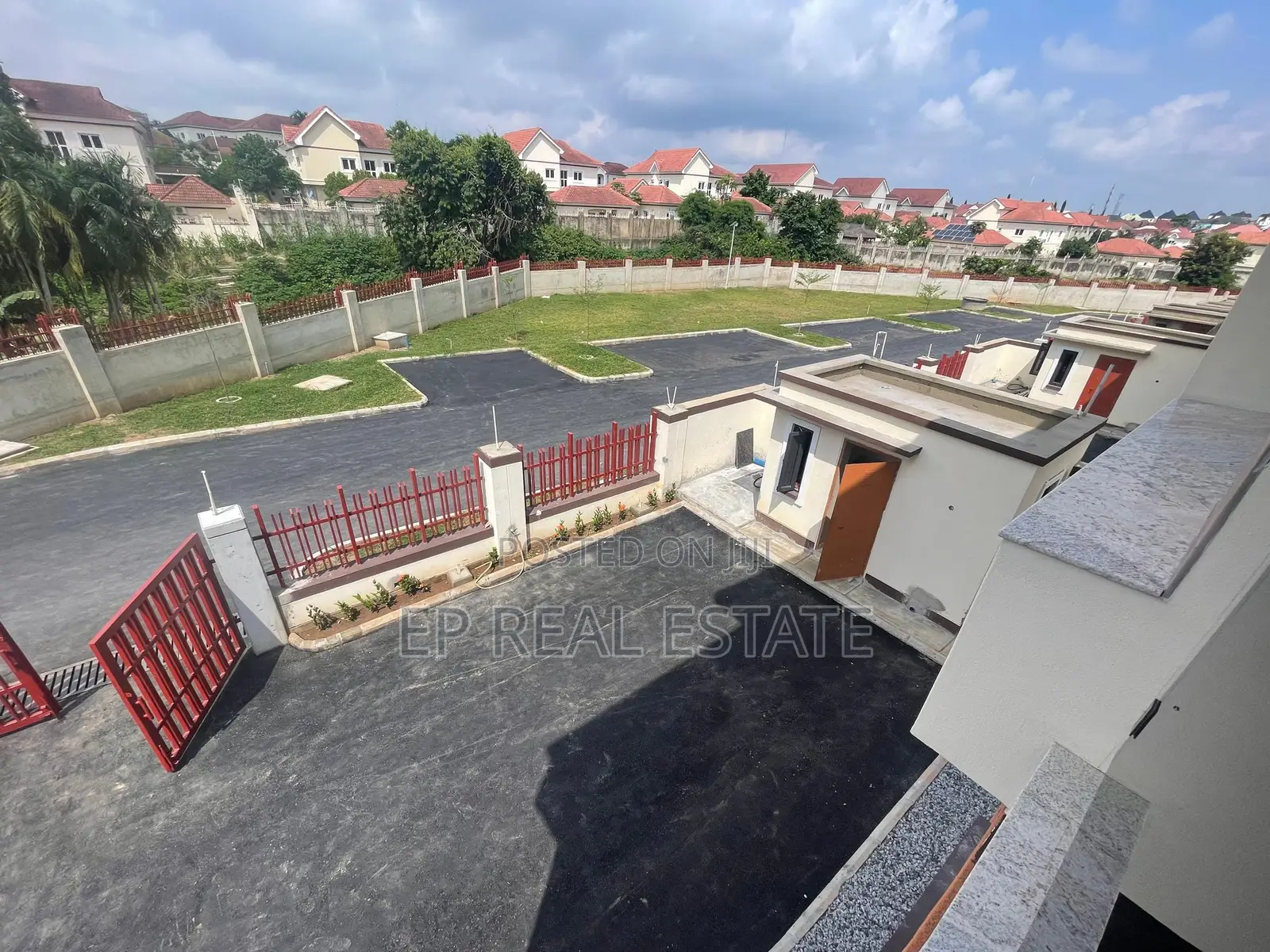 4bdrm House in Life Camp for sale