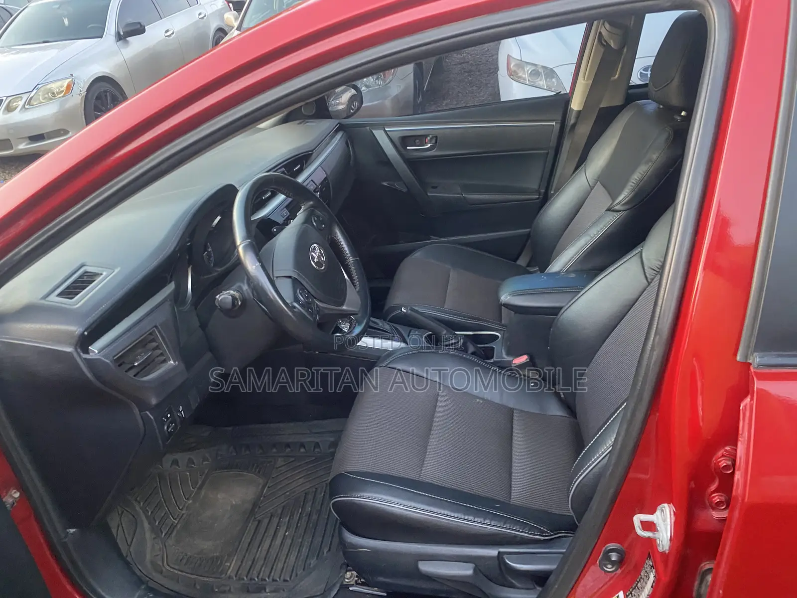 Toyota Corolla LE 4dr Sedan (1.8L 4cyl CVT) 2014 Red