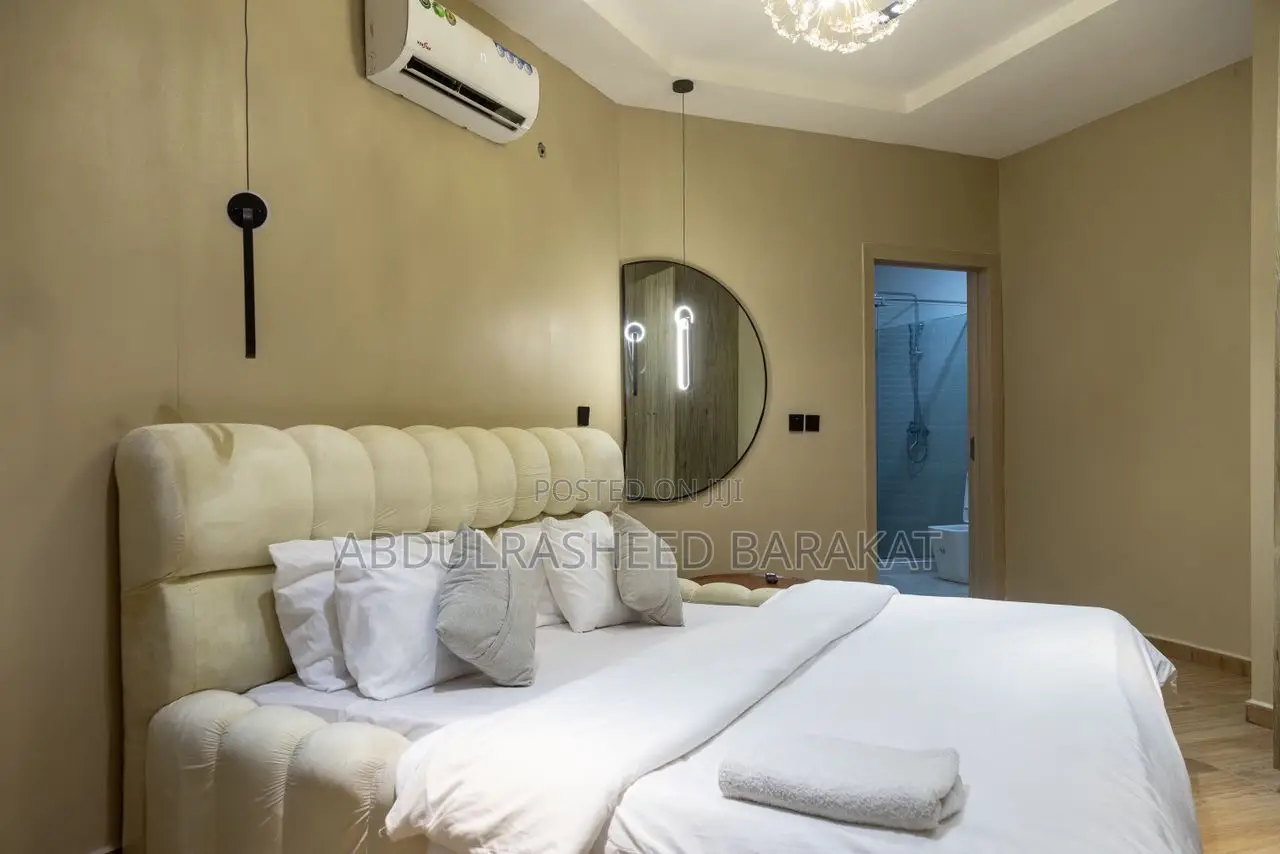 Spacious 1 Bedroom With Pool Gym Balcony