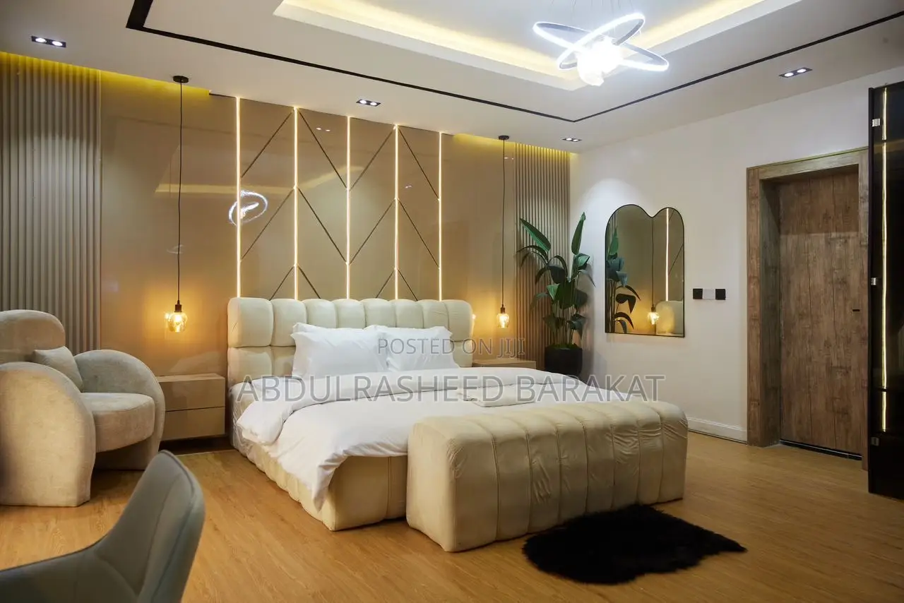 Luxury Spacious 3 Bedroom With Pool Snooker Balcony Bathtub