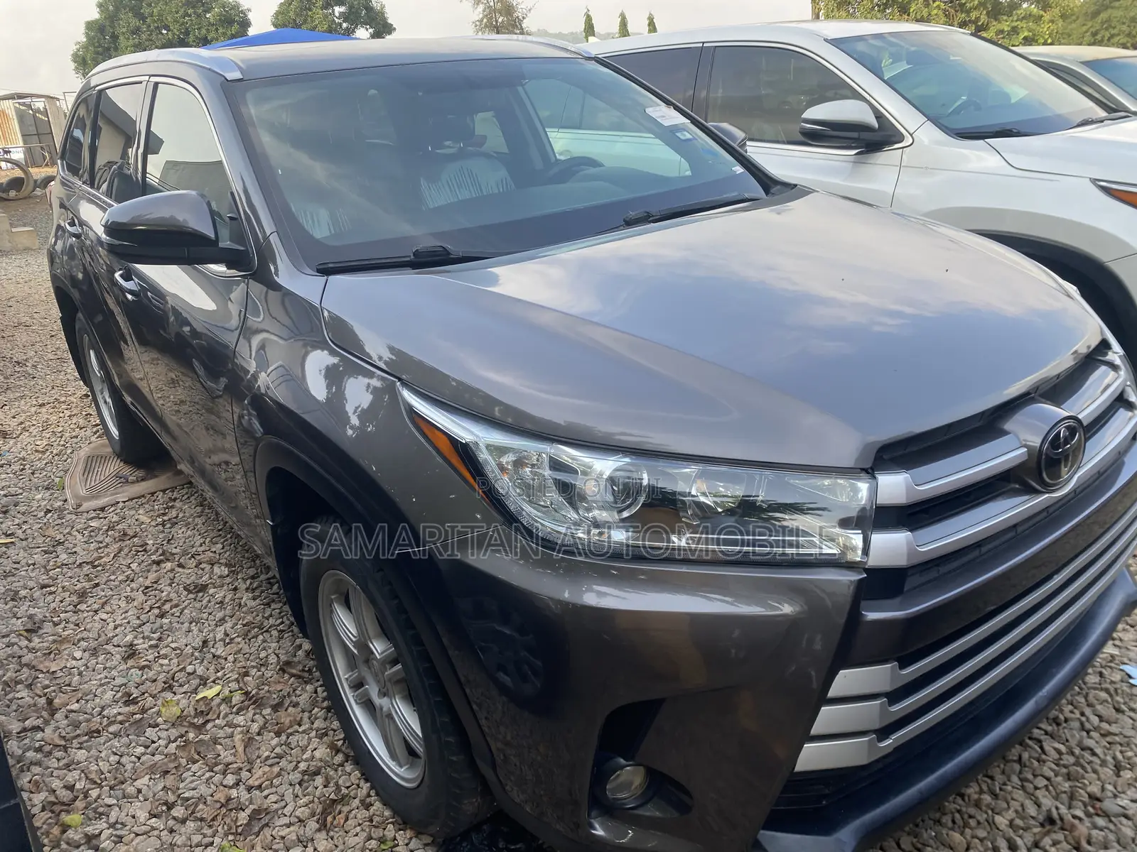 Toyota Highlander XLE V6 4x2 (3.5L 6cyl 6A) 2016 Gray