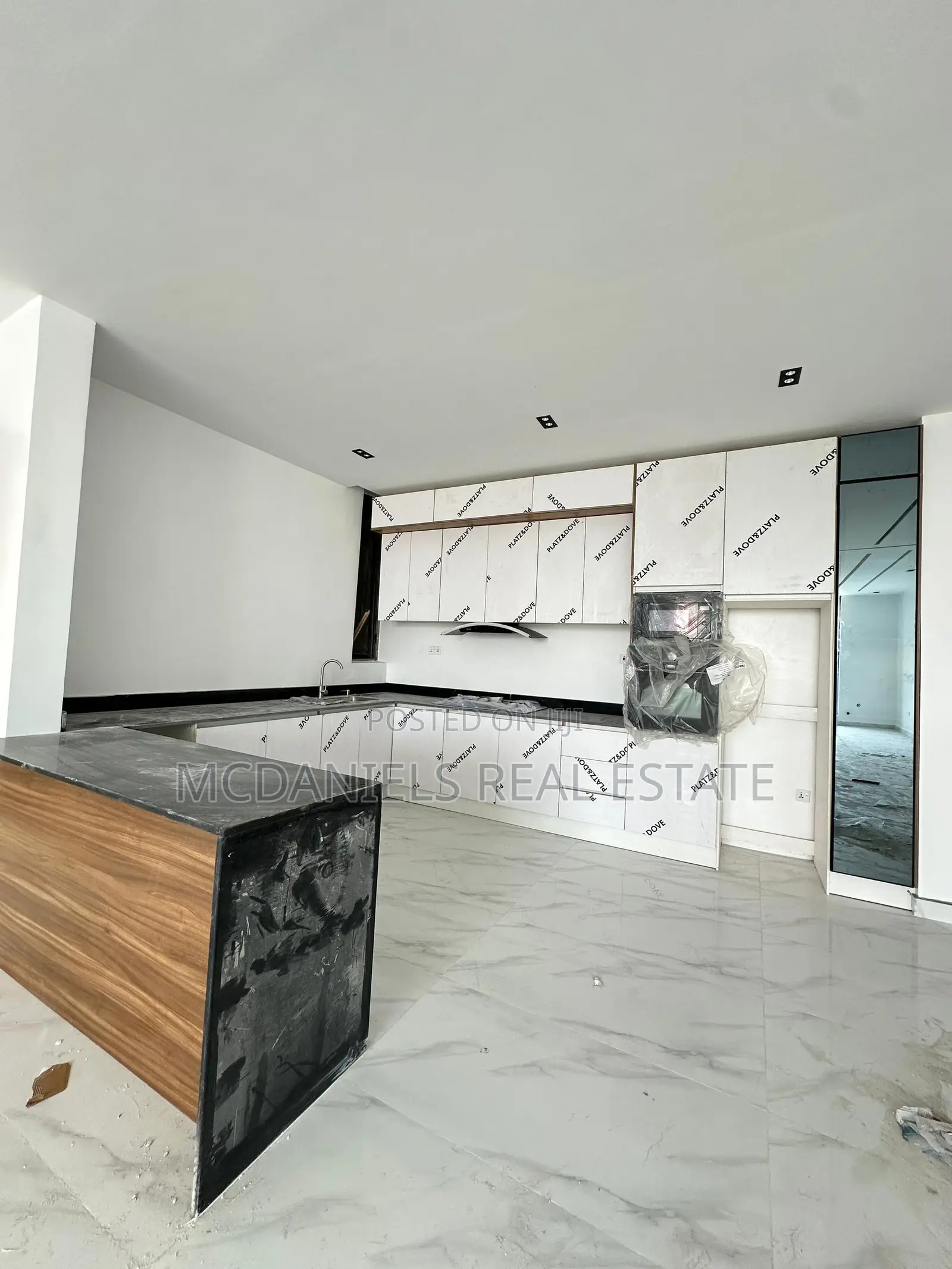 Furnished 2bdrm Apartment in Victoria Island Extension for sale