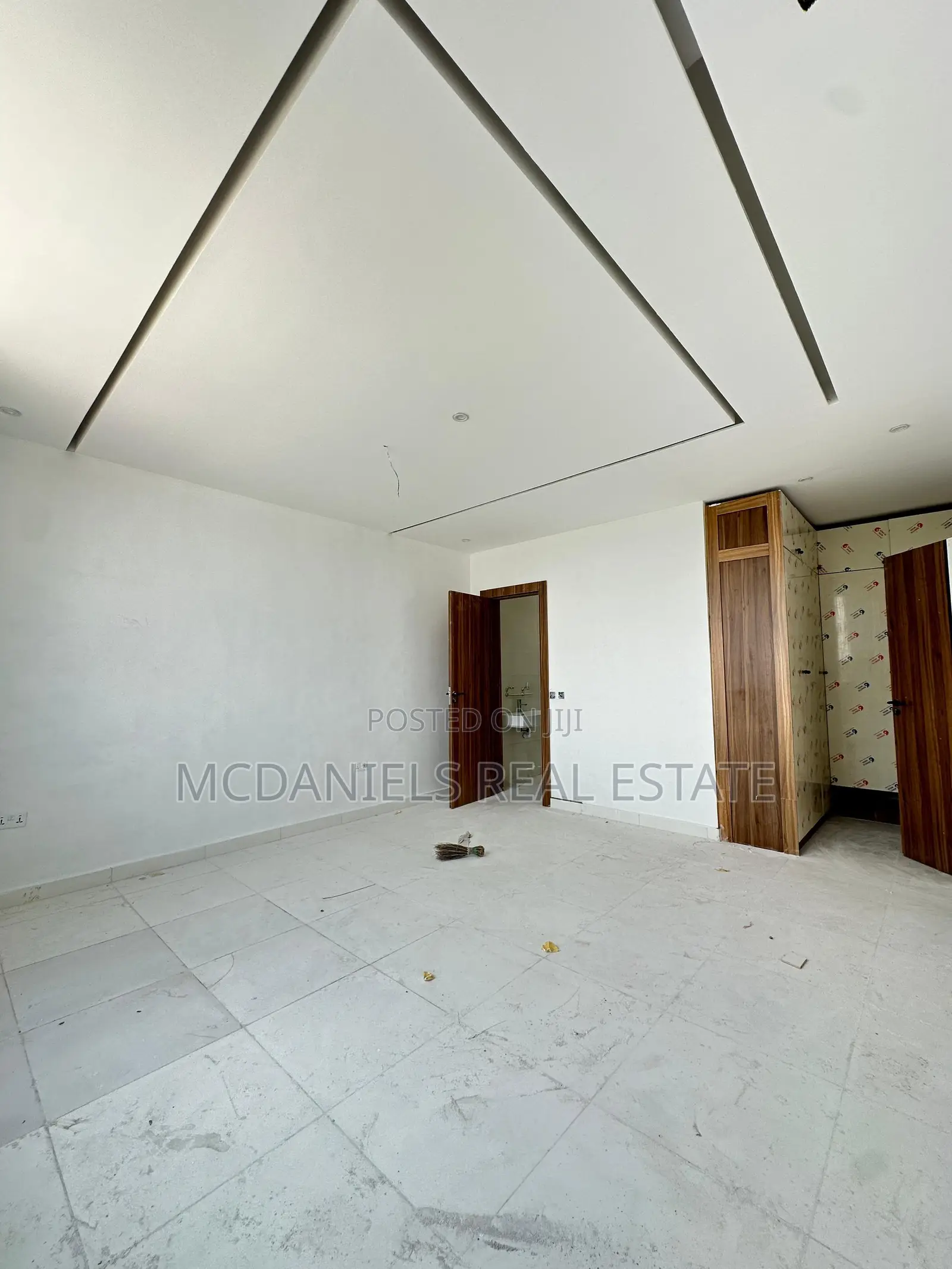 Furnished 2bdrm Apartment in Victoria Island Extension for sale