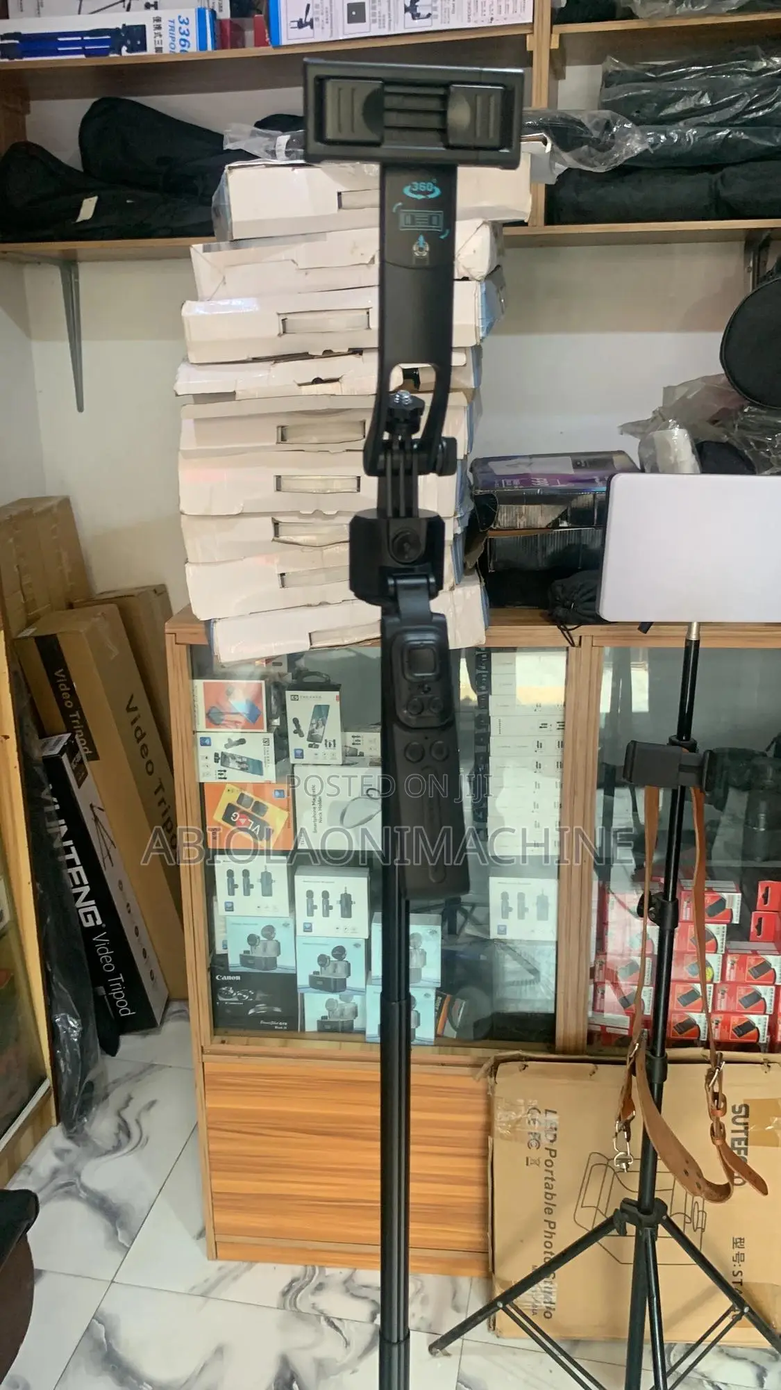 C17 Ai Face Tracking Quadrapod Gimbal