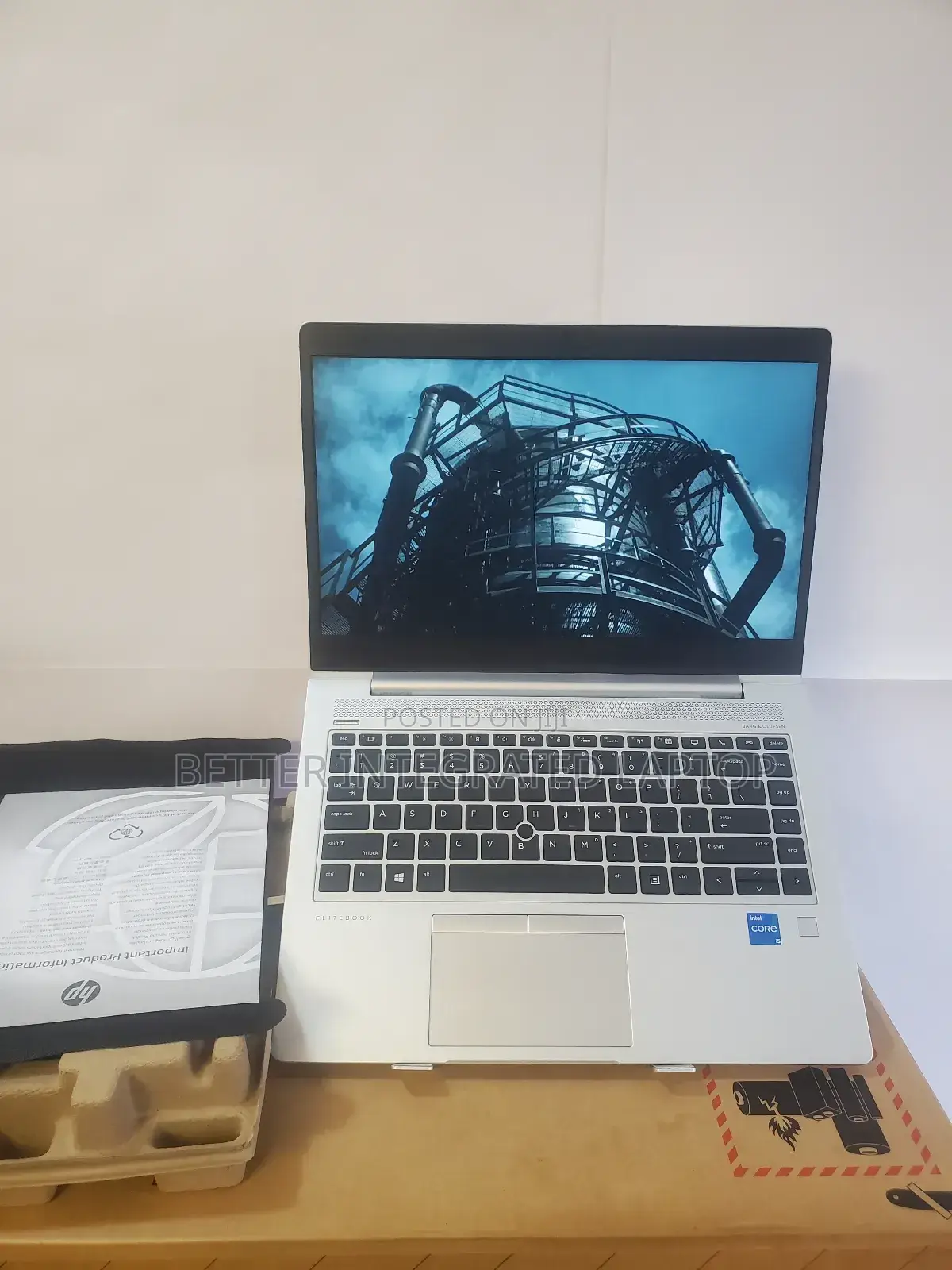 New Laptop HP EliteBook 2540P 12GB Intel Core i5 SSD 1T
