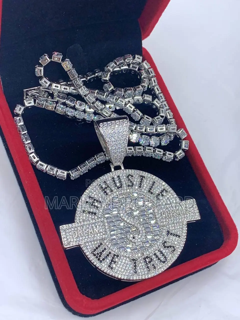 Round Pendant Cubic Zirconia Necklace Tennis Chain