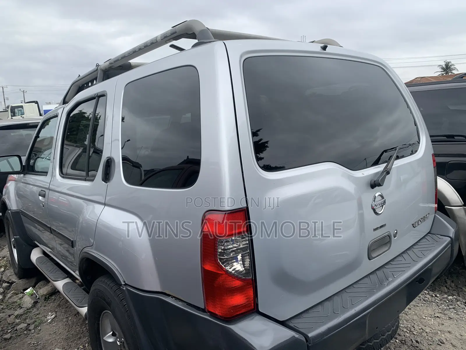 Nissan Xterra 2004 Silver